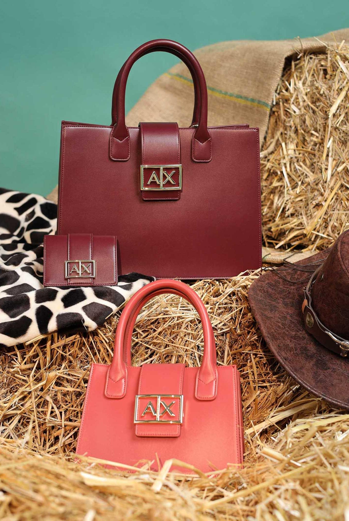 ARMANI EXCHANGE Portafogli bordeaux da donna con logo XW000360AF12039 UA343 ARMANI EXCHANGE