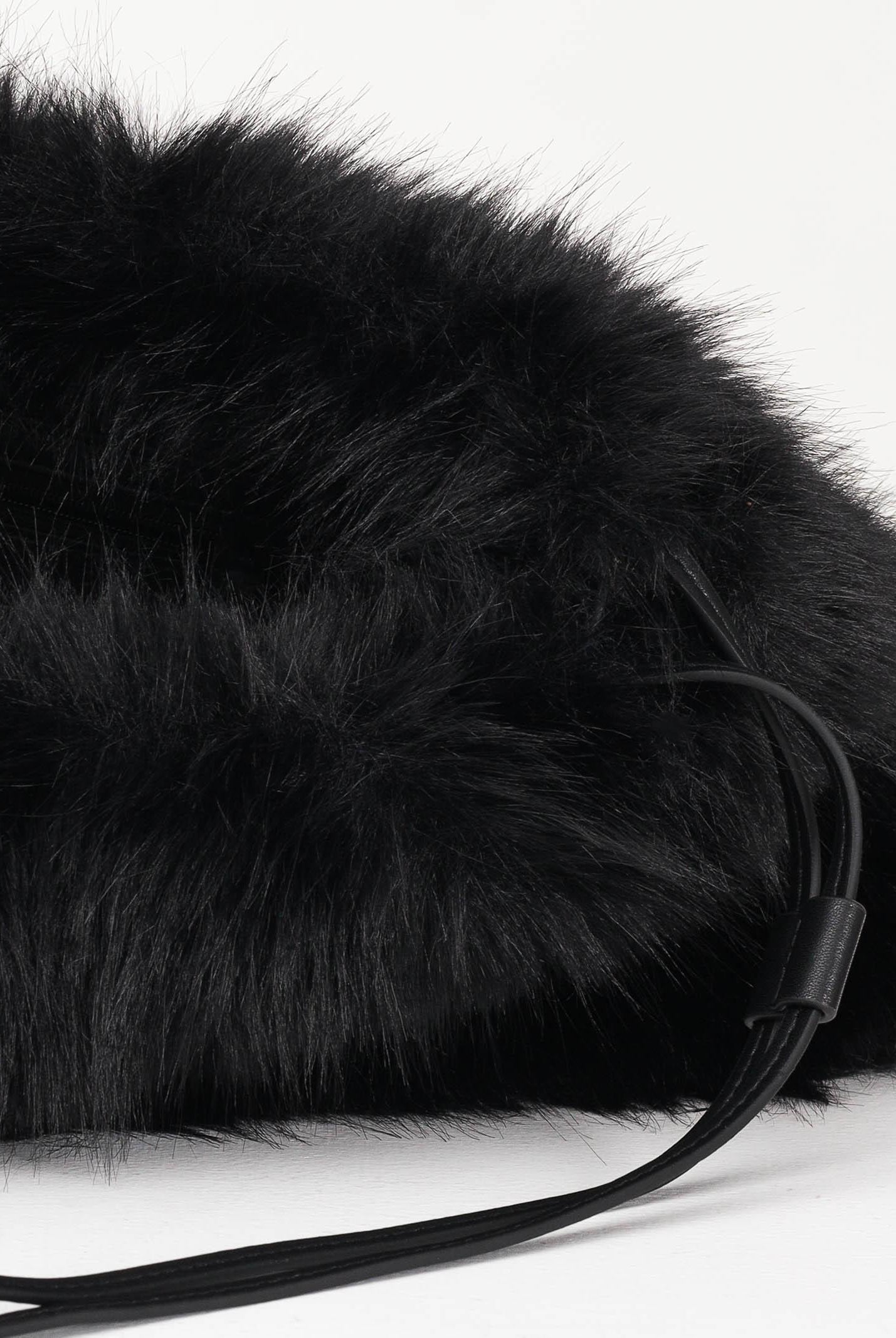 PINKO Maxi Clutch in eco pelliccia nera da donna 105909A2VZ Z99Q PINKO