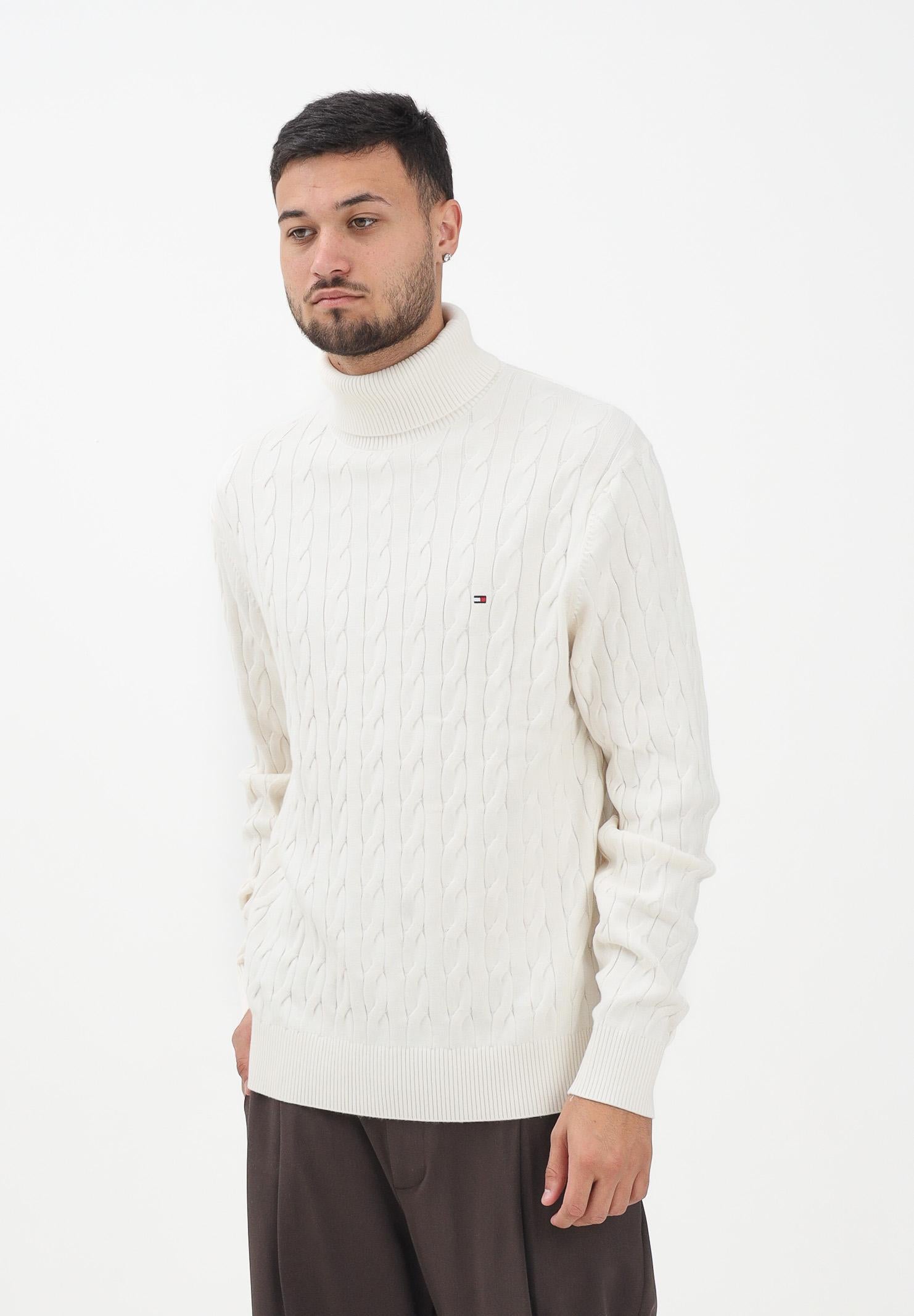 TOMMY HILFIGER Maglioncino a collo alto panna da uomo MW0MW40439Z00 TOMMY HILFIGER