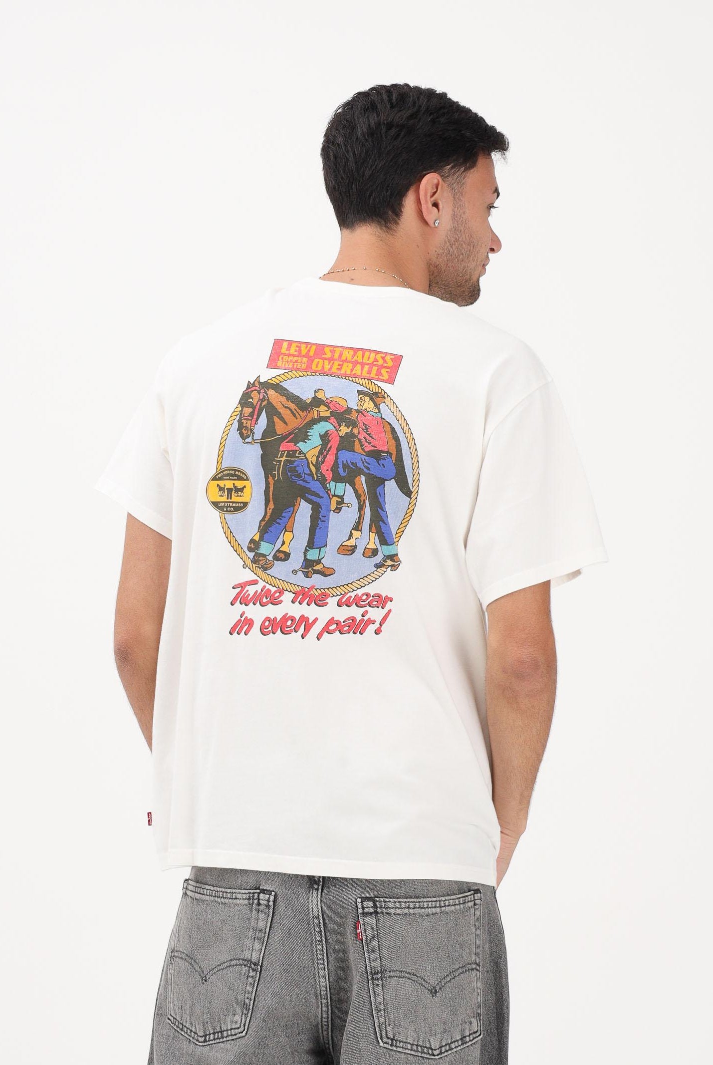 LEVI'S T-shirt a manica corta Levi's Relaxed Fit panna da uomo 16143-2372 . LEVI'S®