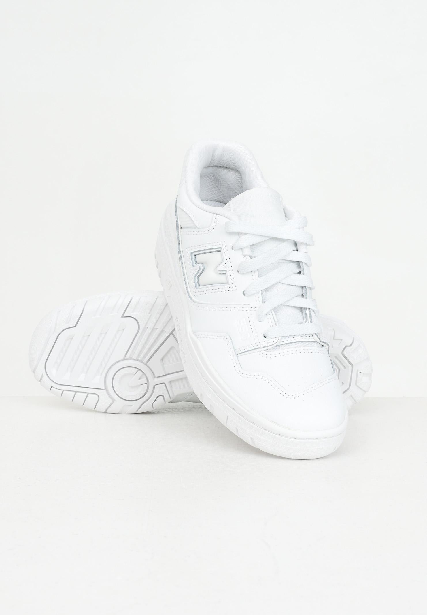 NEW BALANCE Sneakers 550 bianche per uomo e donna GSB550WW NEW BALANCE