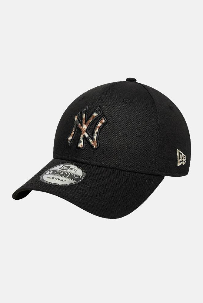 NEW ERA Cappello con visiera NY Yankees 9FORTY Cow Faux Pony nero per uomo e donna 60844109 . NEW ERA