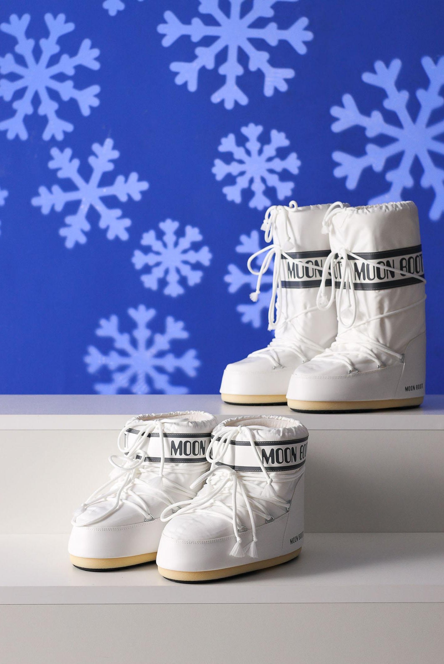 MOON BOOT Stivali da neve ICON LOW bianchi per uomo e donna 80D1409340 A009 MOON BOOT