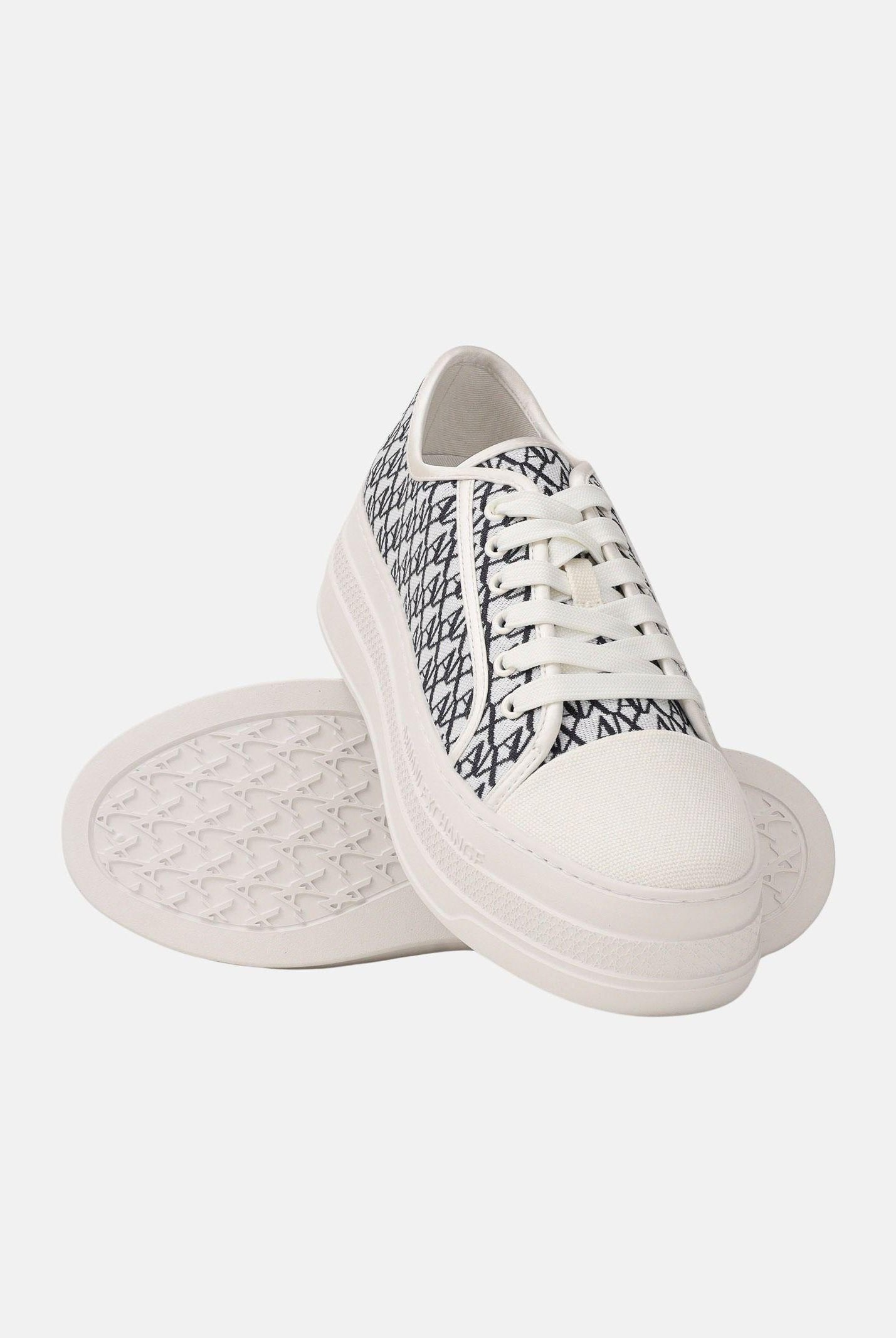 ARMANI EXCHANGE Sneakers panna e blu da donna con motivo all-over A|X XW002786AF23055 MZ266 ARMANI EXCHANGE