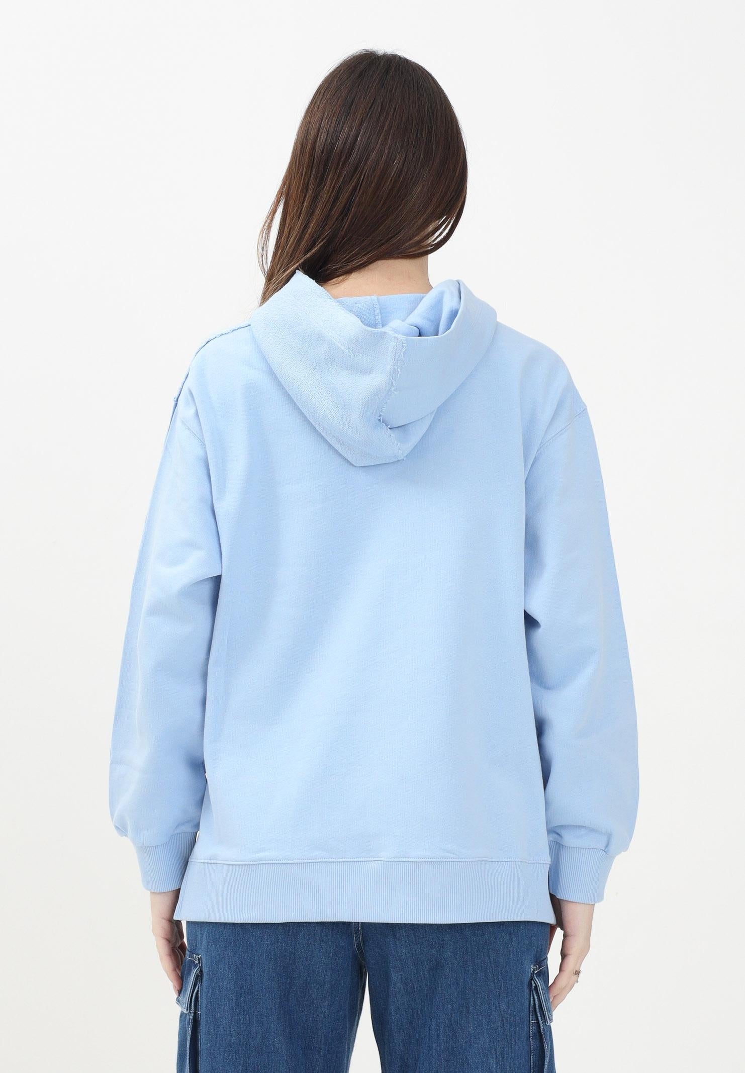 MAISON MARGIELA Felpa con cappuccio azzurra per donna, ragazze e bambine rifinita da grafica "Stamp Numbers" M60768MM04H M6807 MAISON MARGIELA