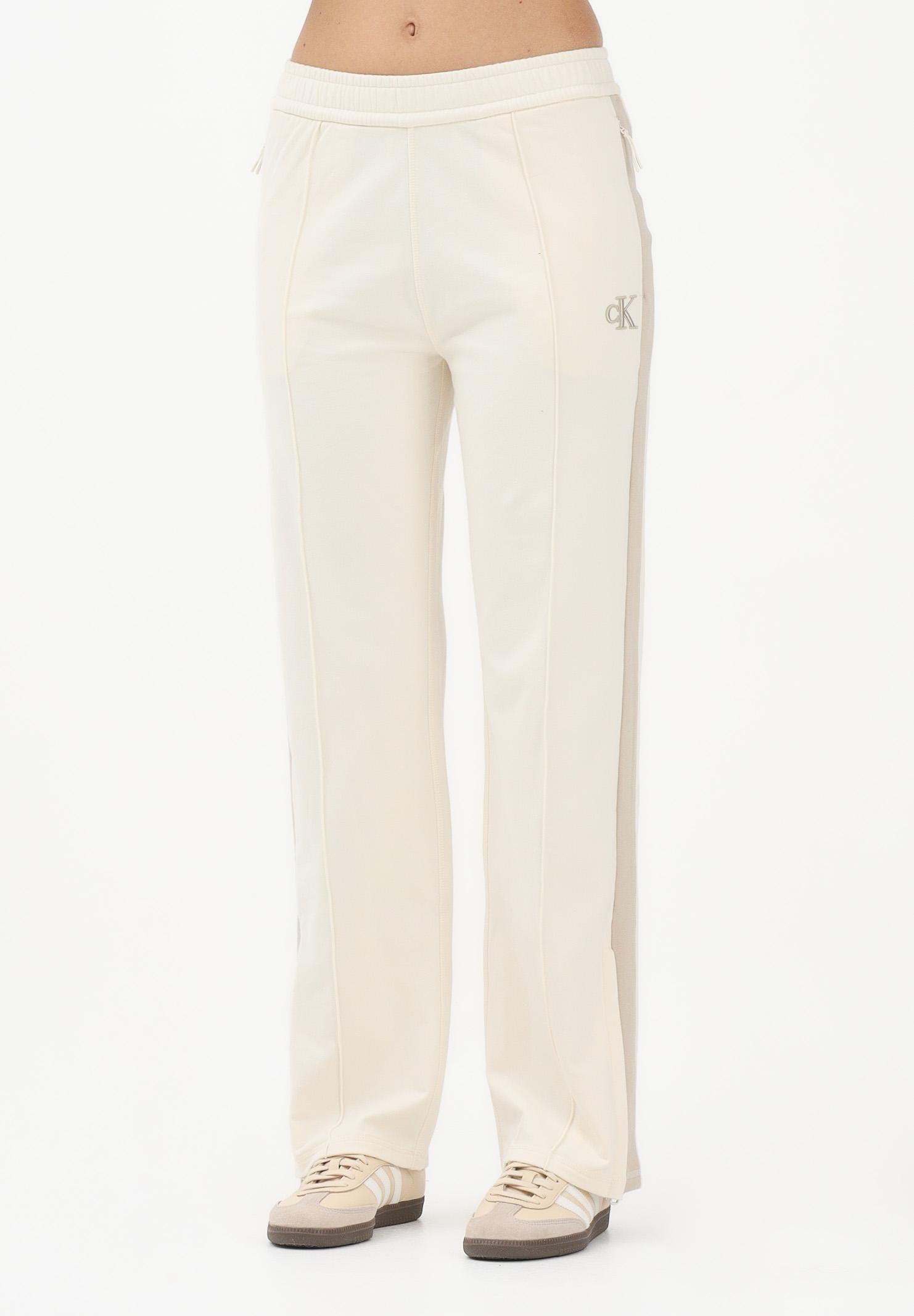 CALVIN KLEIN JEANS Pantalone sportivo beige da donna con logo LV047E225GYAC . CALVIN KLEIN JEANS