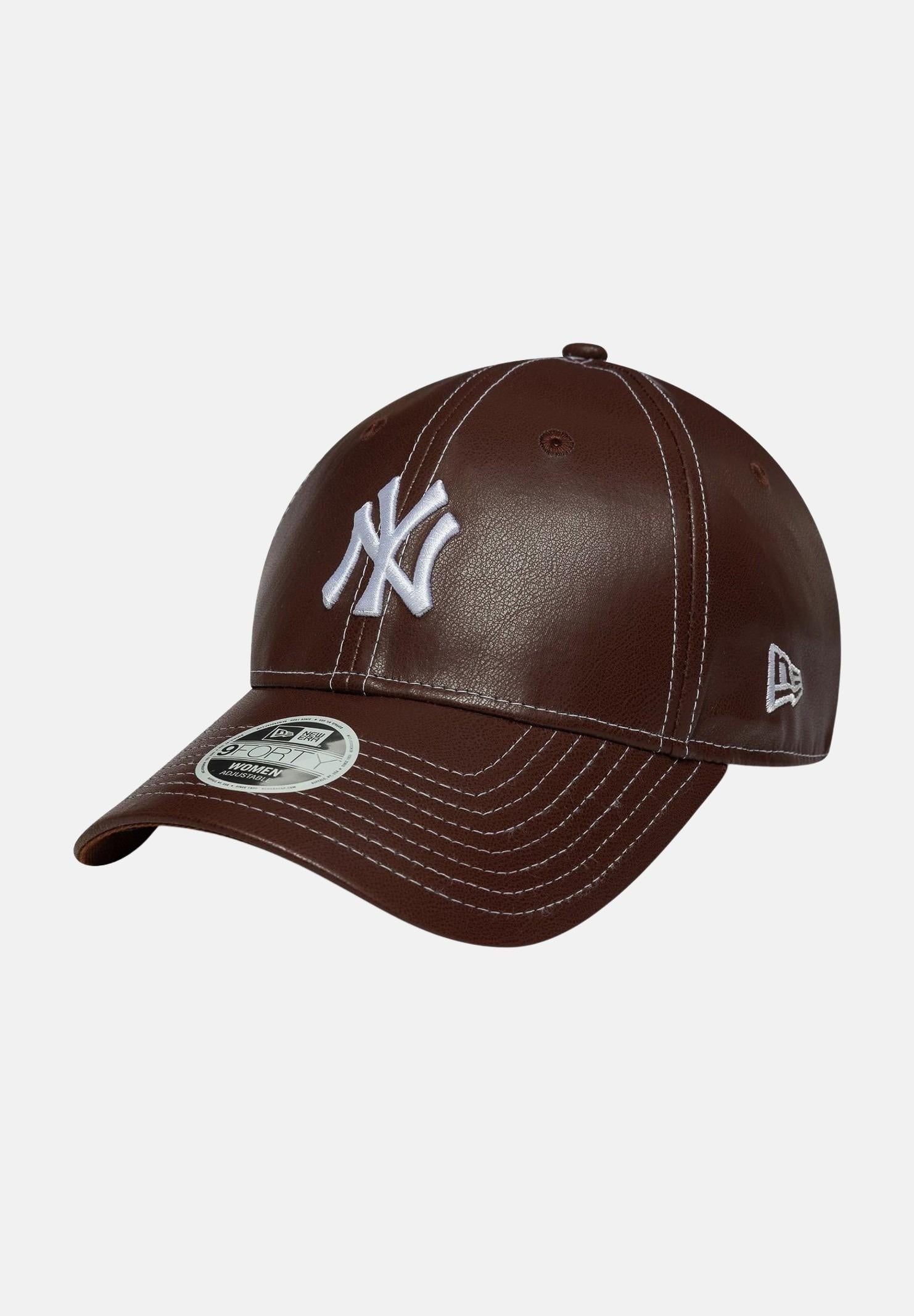 NEW ERA Cappello con visiera 9FORTY New York Yankees MLB Topstitch in ecopelle marrone per uomo e donna 60691325 NEW ERA