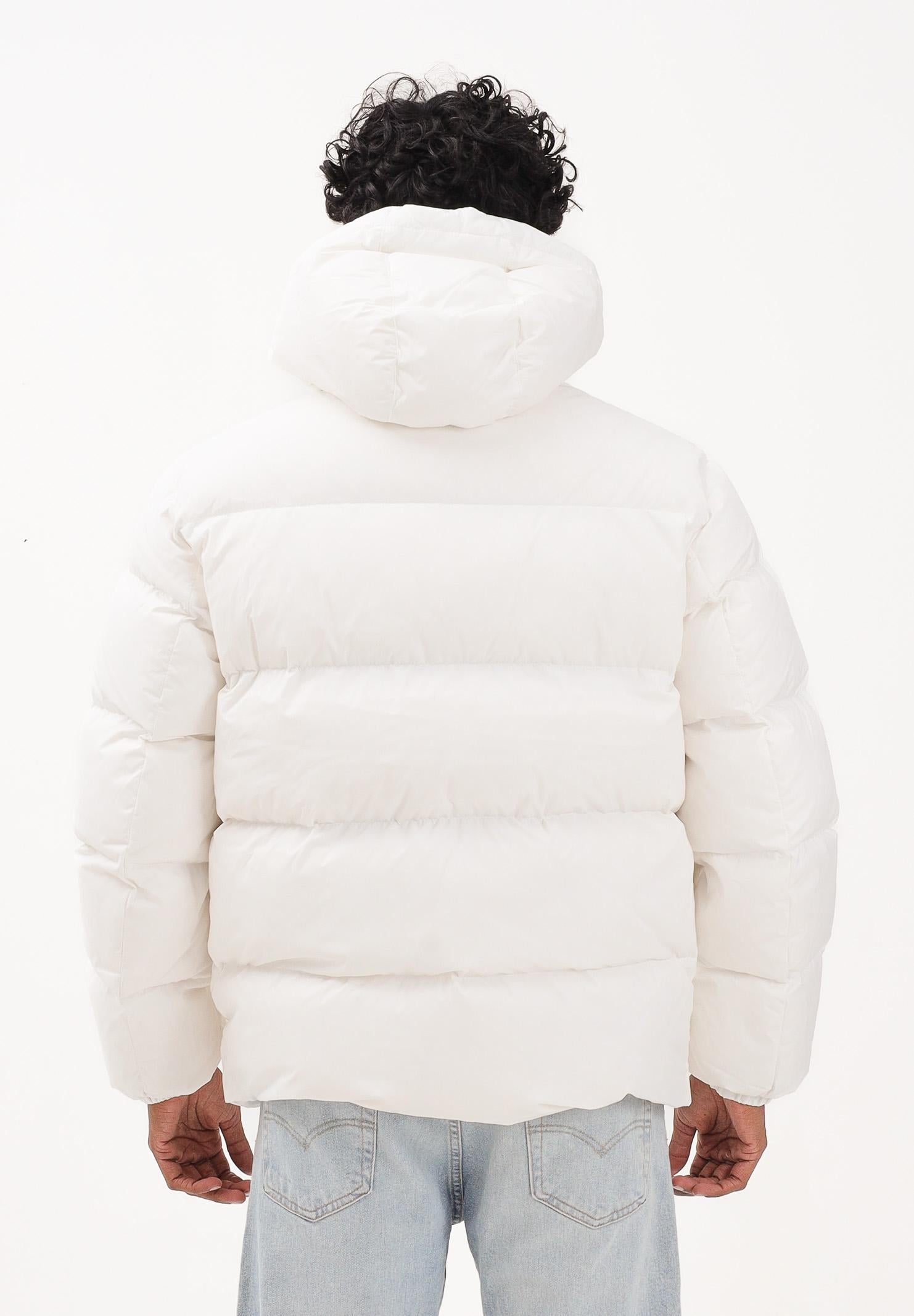 TOMMY JEANS Piumino bianco da uomo con logo DM0DM19786YBL TOMMY JEANS