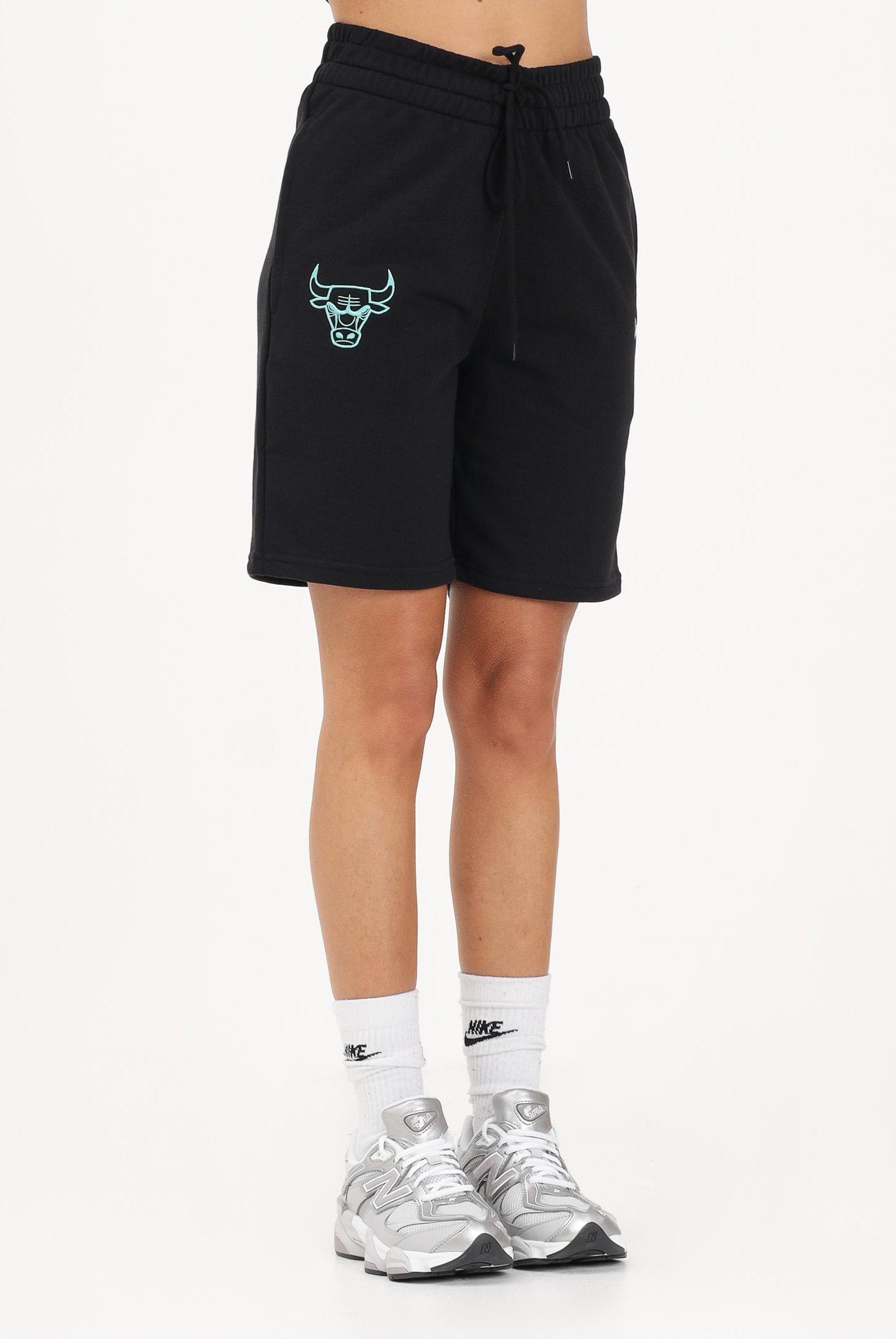 NEW ERA Shorts sportivo Chicago Bulls NBA League Essential nero per uomo e donna 60771520 . NEW ERA