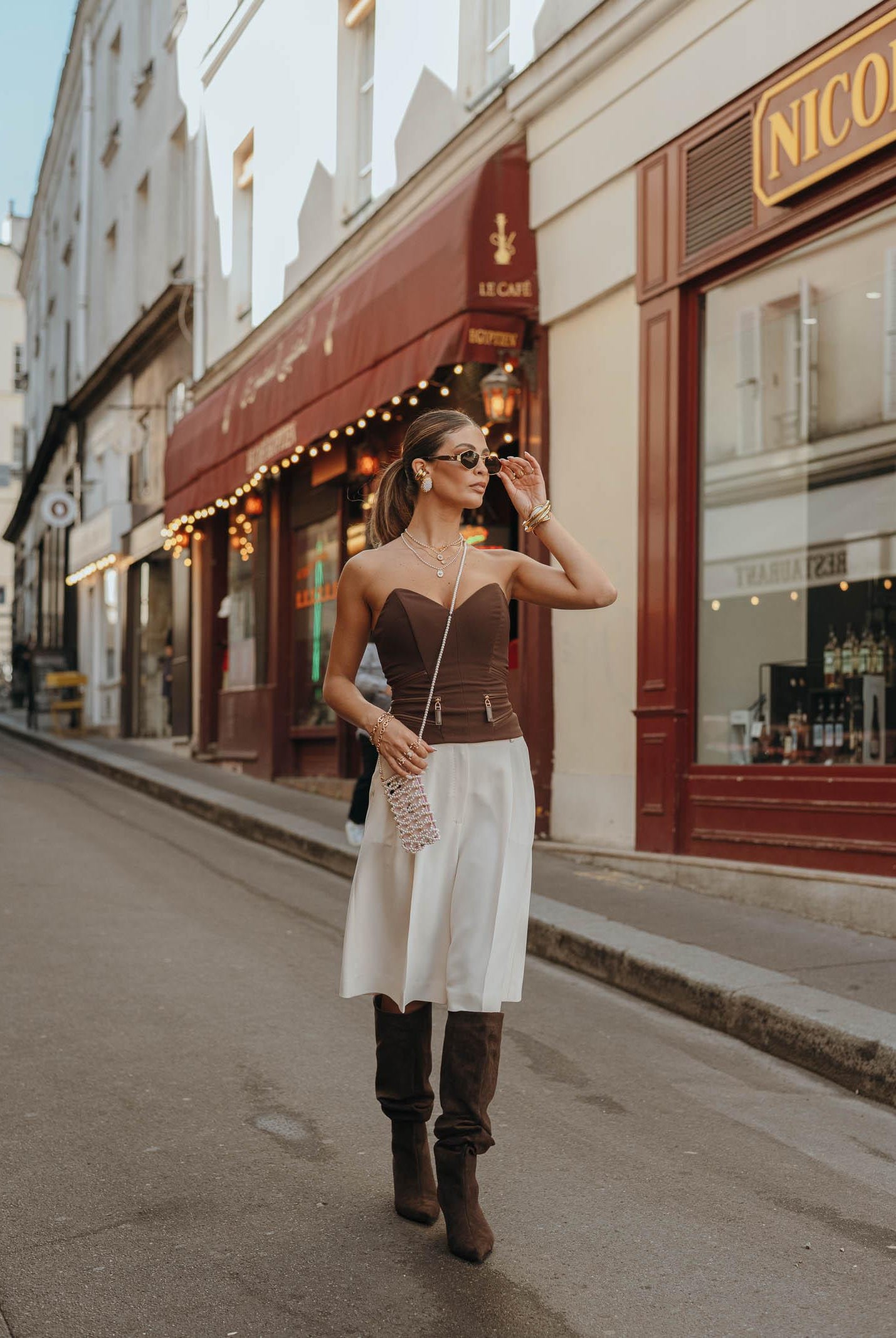 ELISABETTA FRANCHI Corpetto marrone da donna con dettagli zip<BR/> TO03656E2 EA3 ELISABETTA FRANCHI