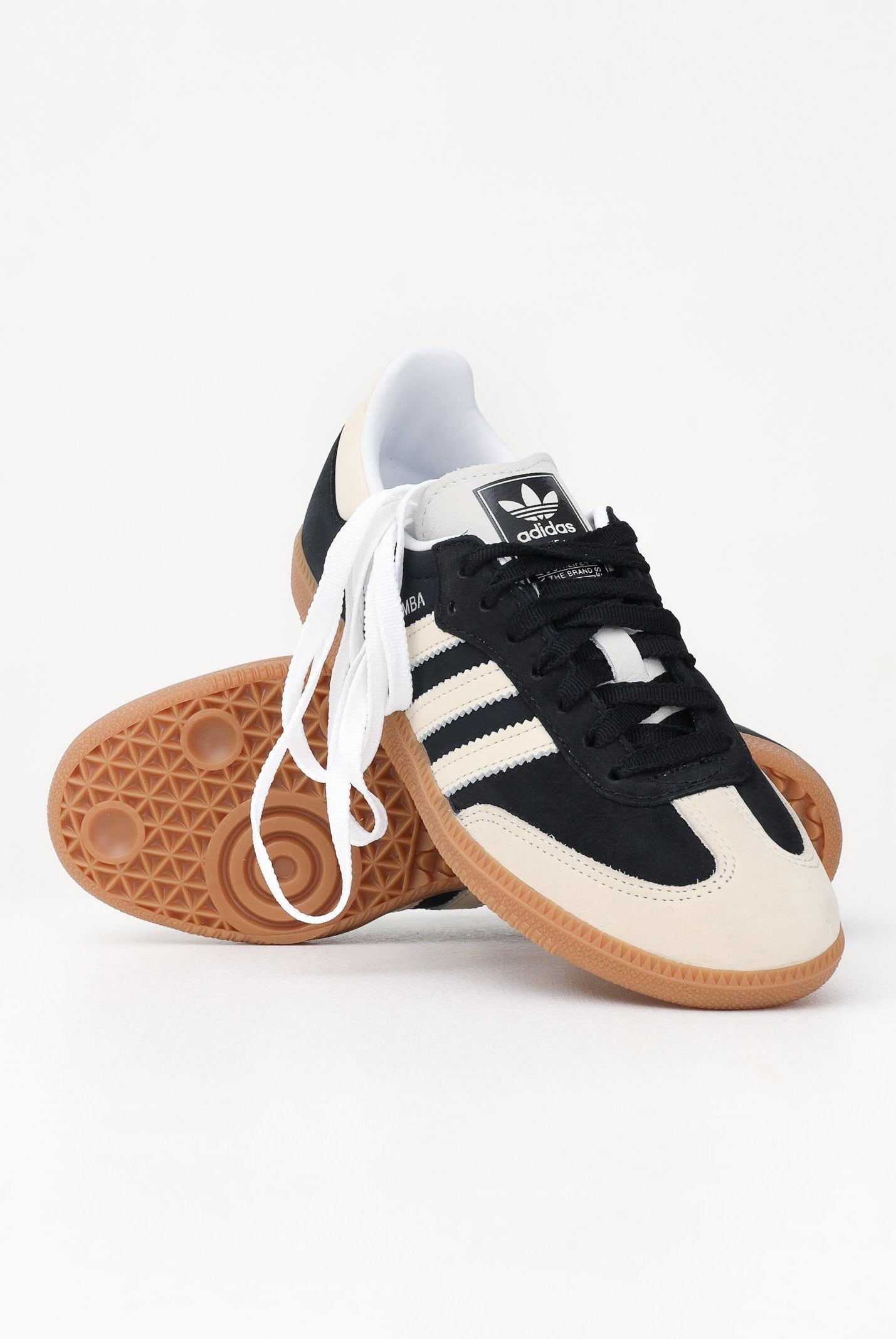 ADIDAS ORIGINALS Sneakers SAMBA OG nere e panna per uomo e donna IE5836 . ADIDAS ORIGINALS