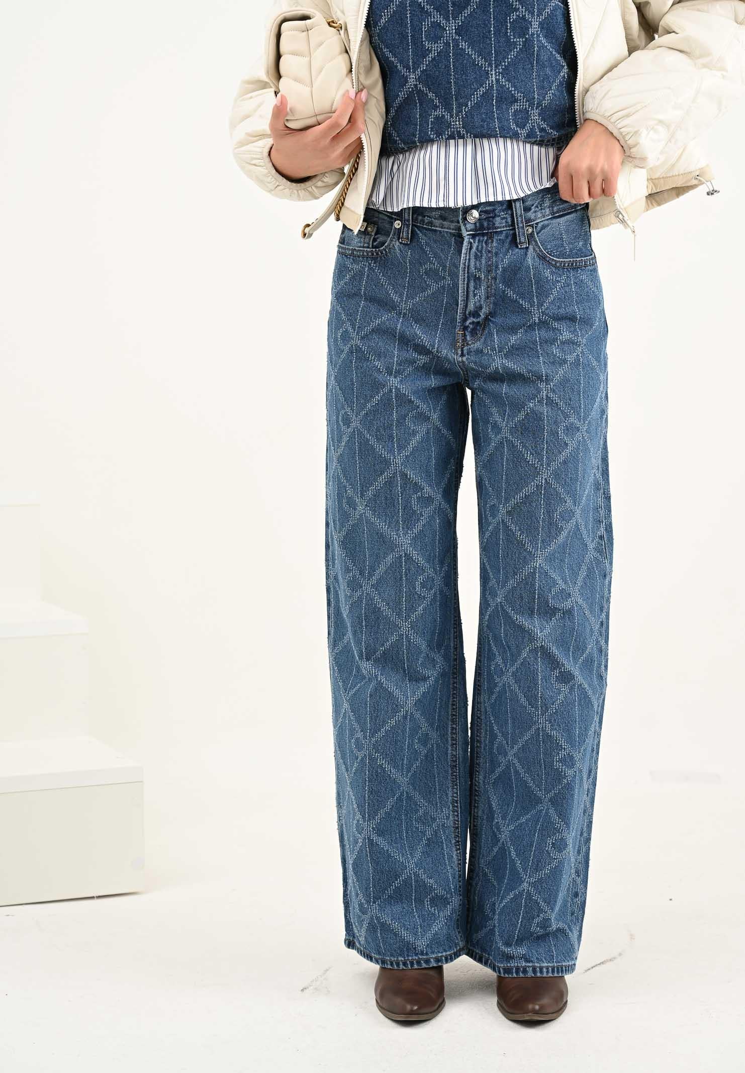 CALVIN KLEIN JEANS Jeans in denim chiaro da donna con motivo monogramma LV047D709GYY2 CALVIN KLEIN JEANS