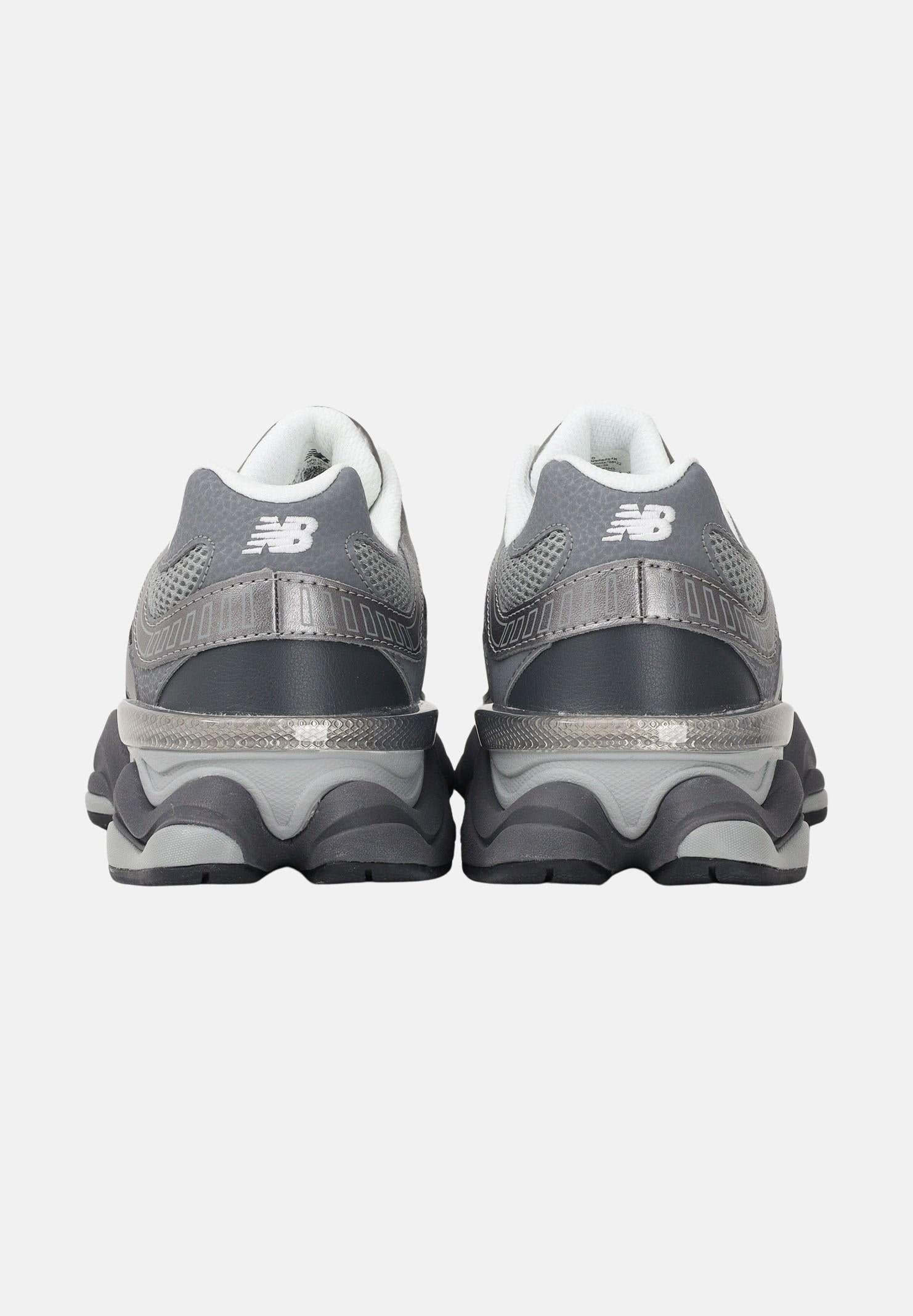 NEW BALANCE Sneakers 9060 grigie per uomo e donna U906051K . NEW BALANCE