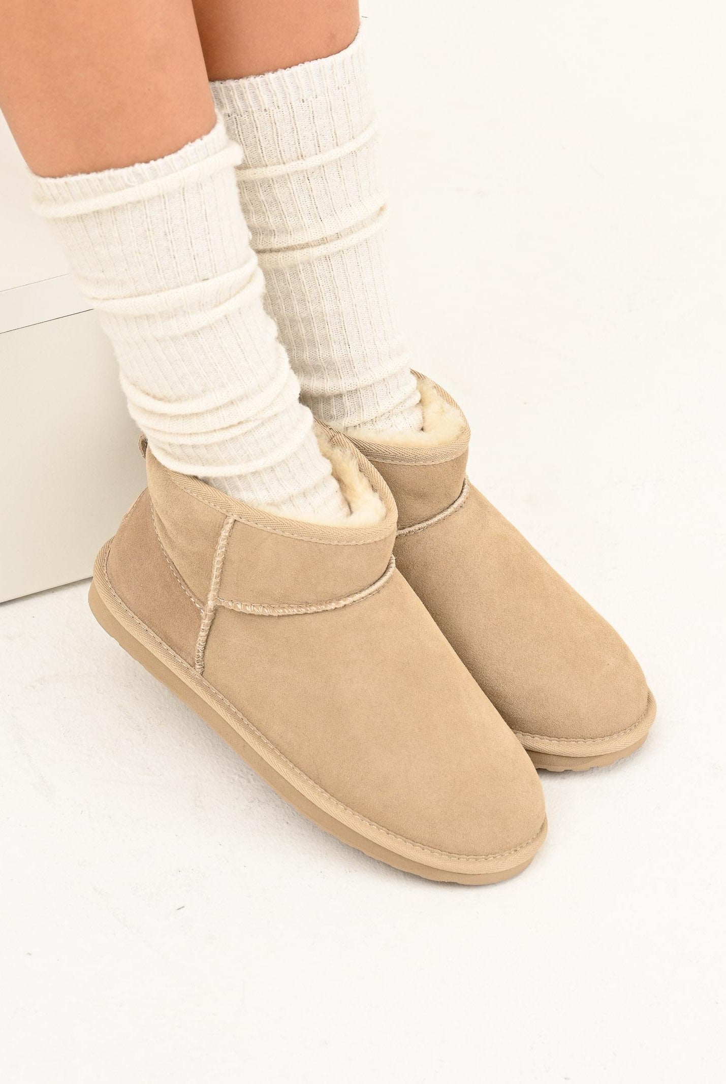 EMU Stivali bassi Stinger Micro beige da donna W10937 SAND EMU