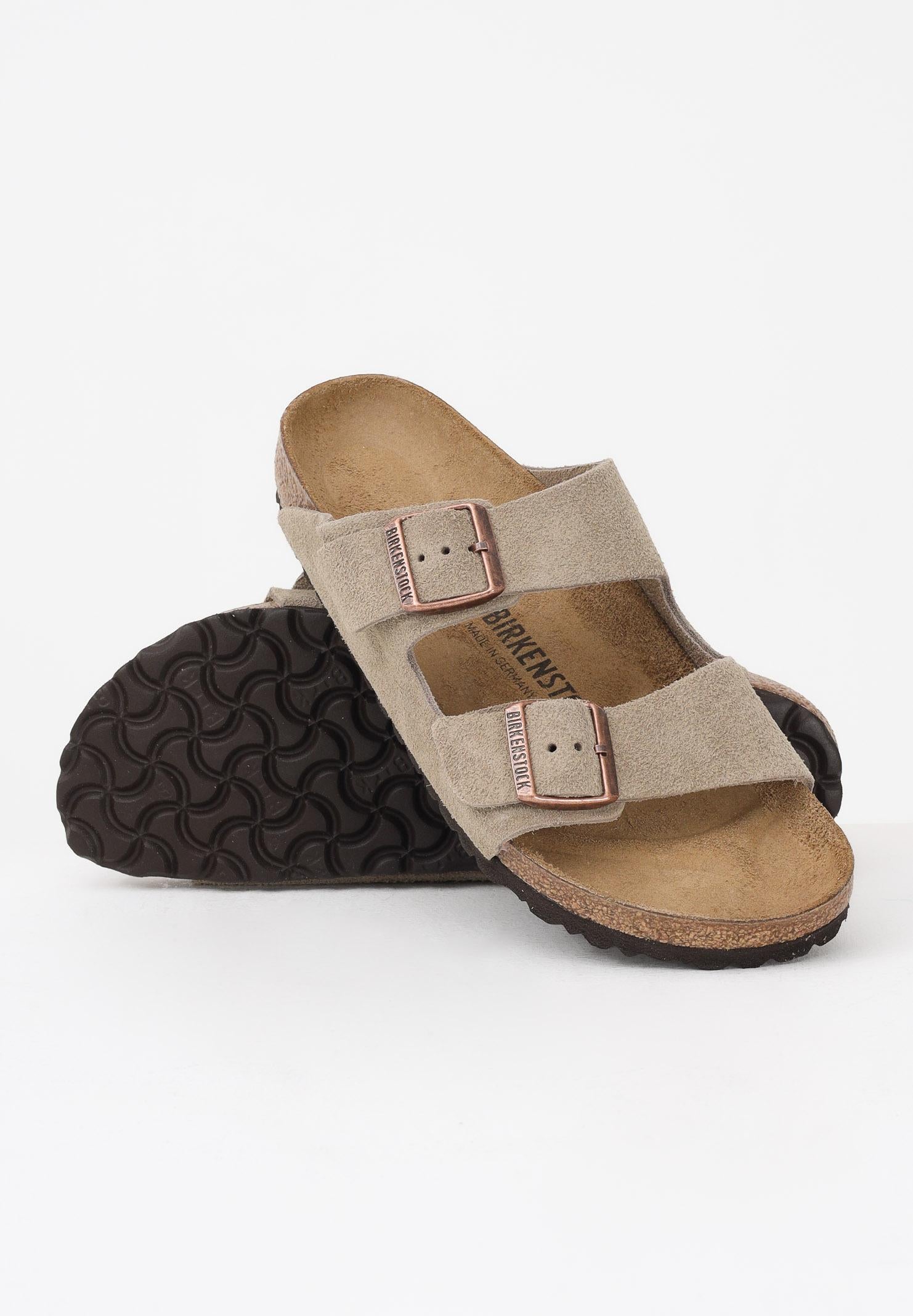 BIRKENSTOCK Ciabatte Arizona color taupe per uomo e donna 051463 . BIRKENSTOCK