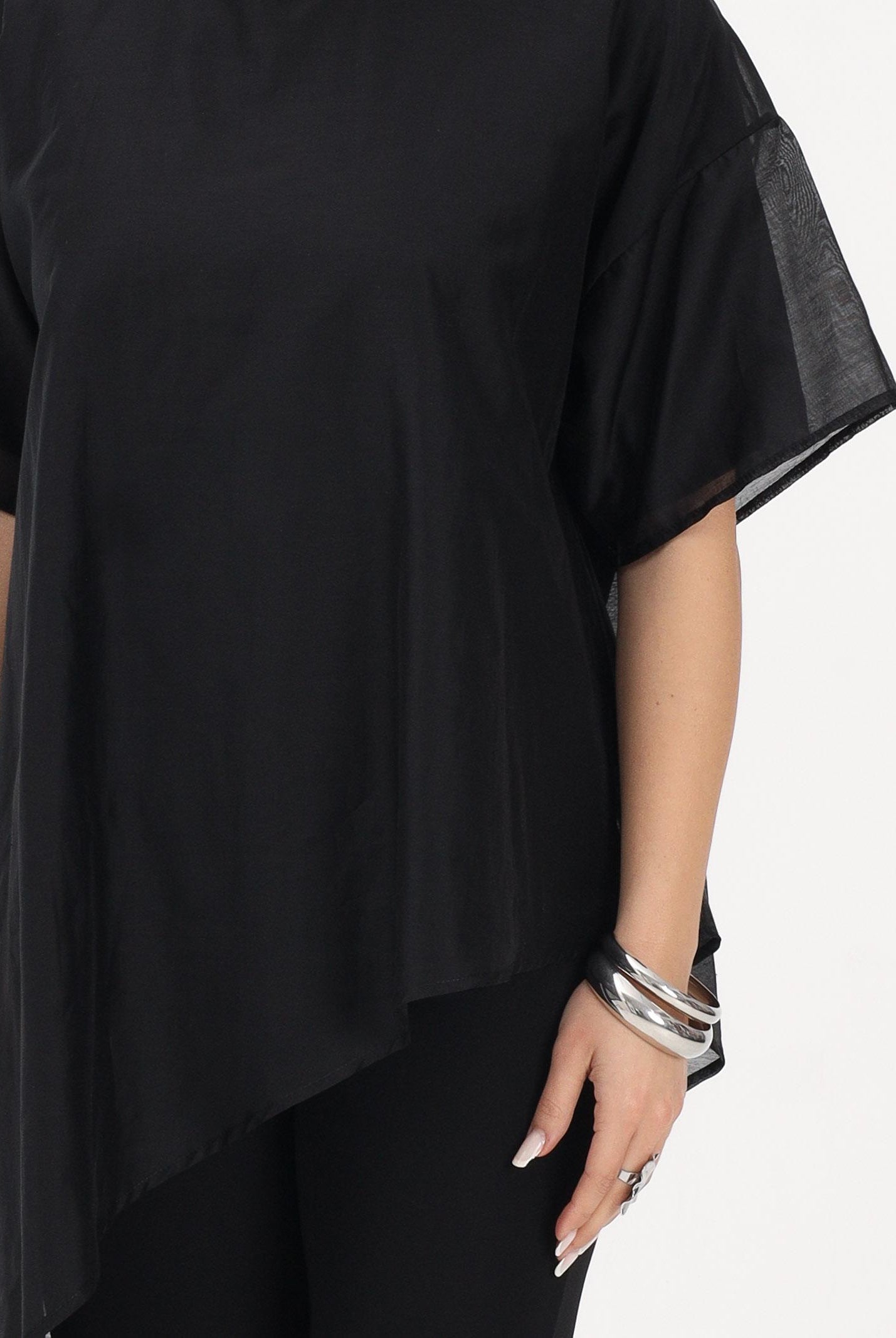 VICOLO T-shirt a manica corta nera da donna in tessuto velato UAB018 NE VICOLO