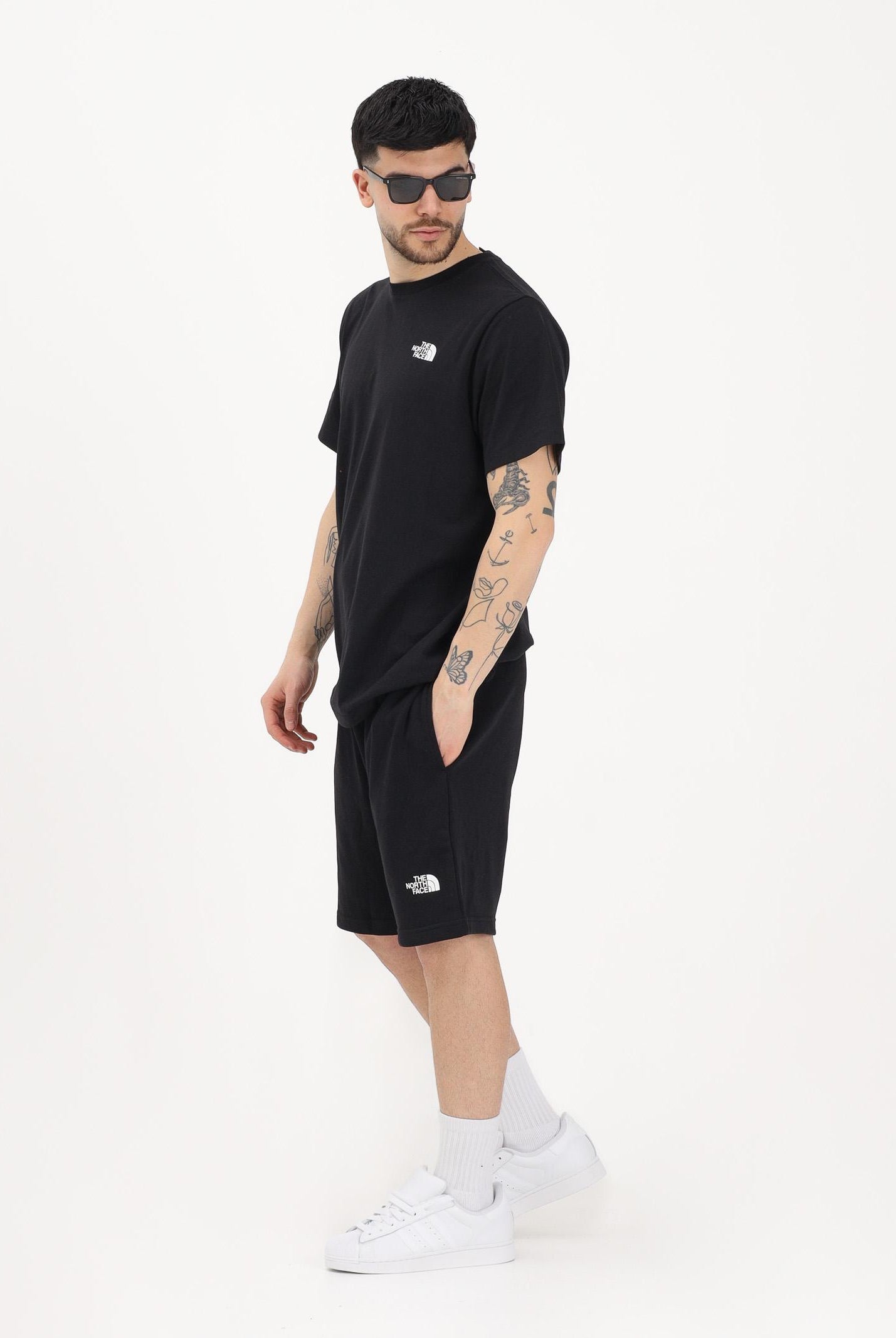 THE NORTH FACE Shorts sportivo Simple Dome Light Regular nero da uomo NF0A8GQBJK31 . THE NORTH FACE