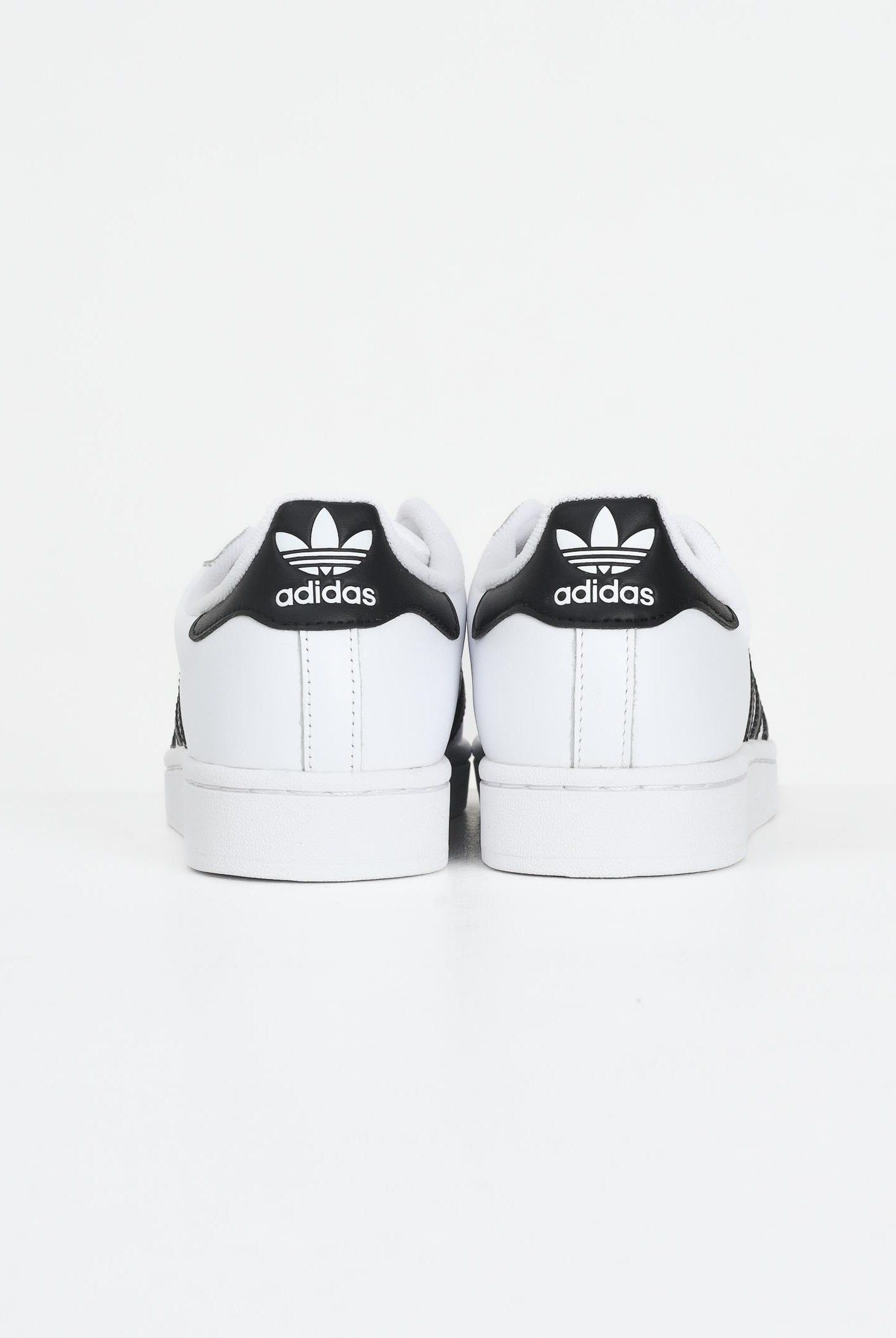 ADIDAS ORIGINALS Sneakers Superstar II bianche per uomo e donna JH9976 . ADIDAS ORIGINALS