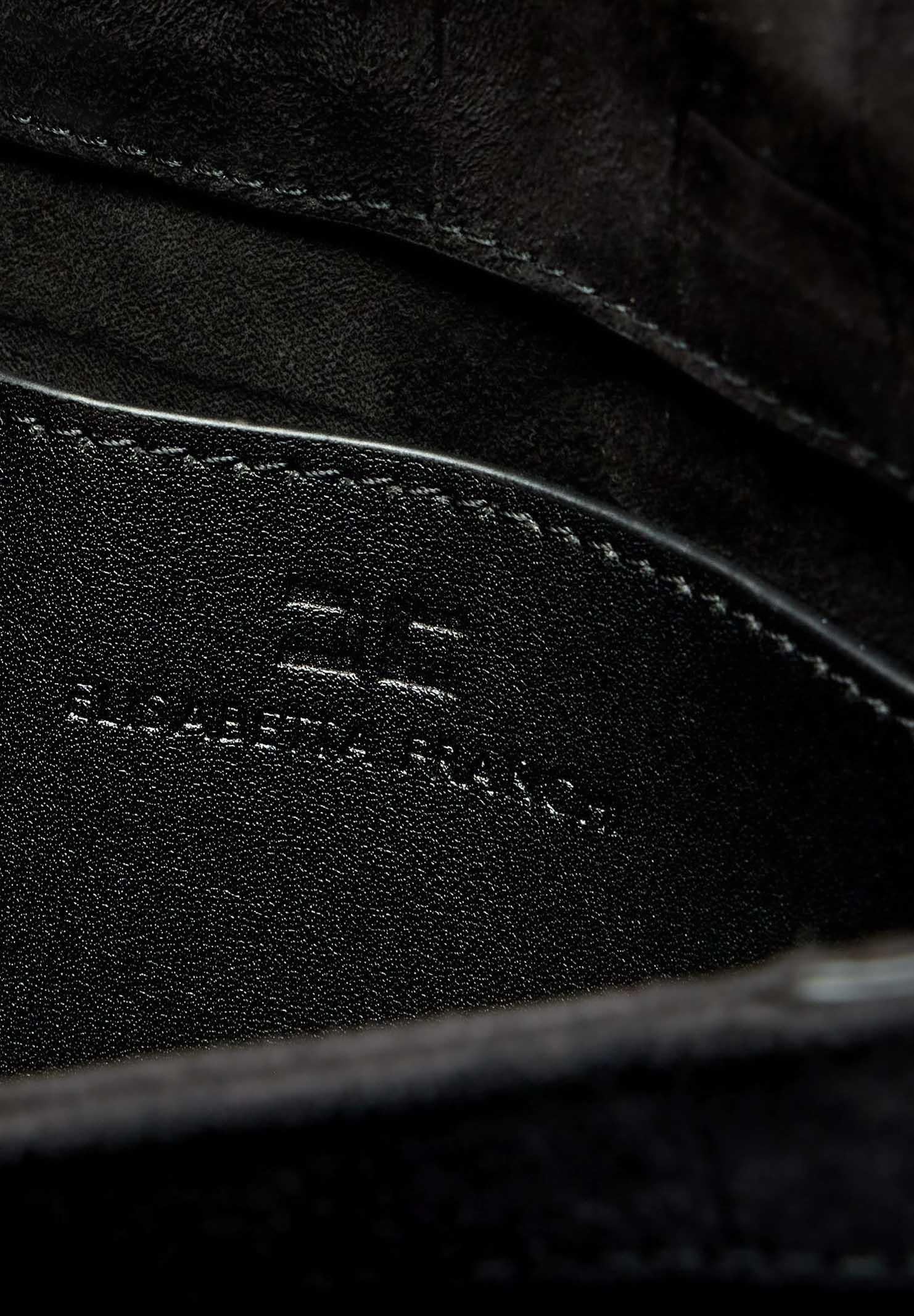 ELISABETTA FRANCHI Pochette nera da donna realizzata in suede BS64A61E2 110 ELISABETTA FRANCHI