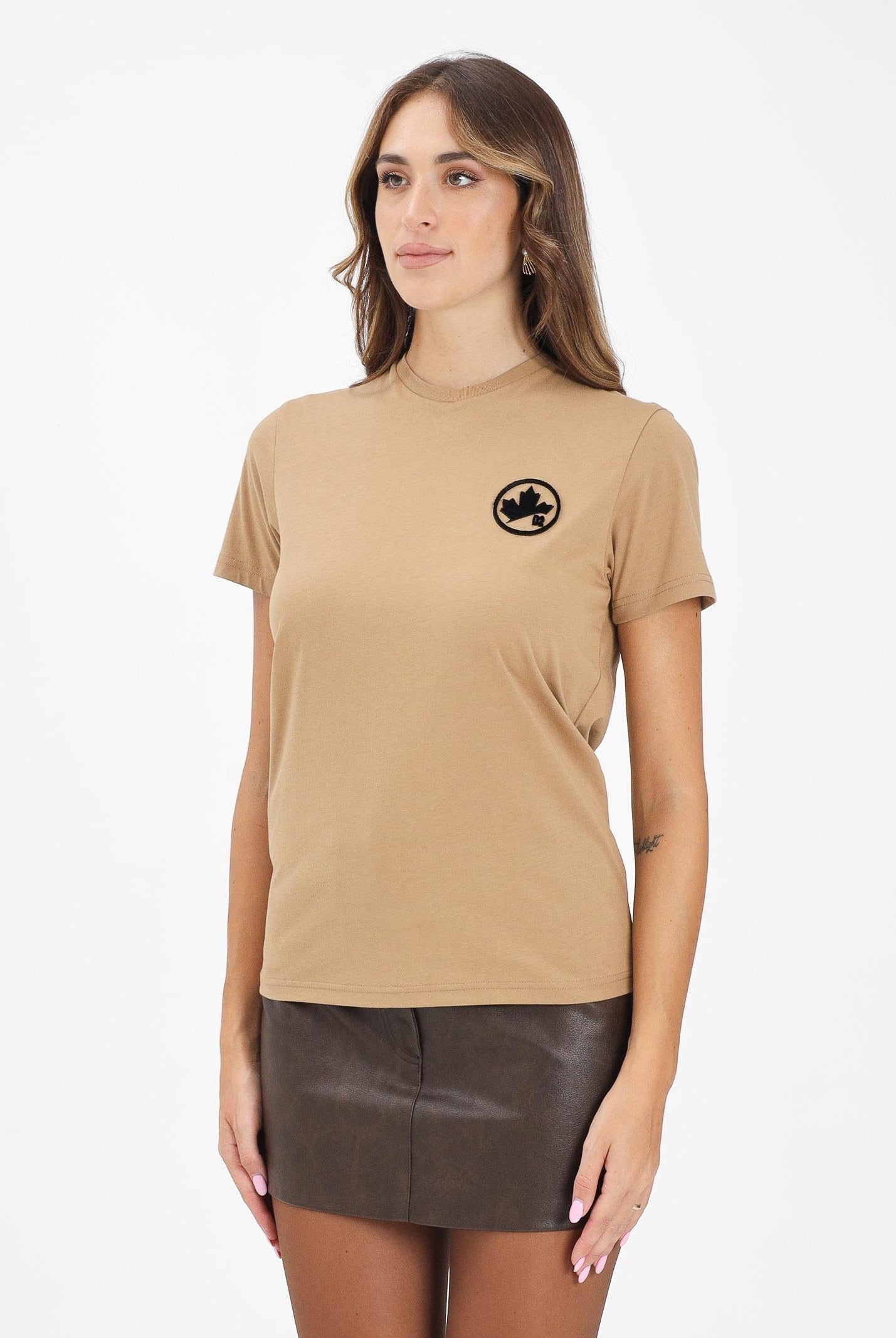 DSQUARED2 T-shirt a manica corta beige per donna, ragazzi e bambini con logo DQ2988D0015 DQ721 DSQUARED2