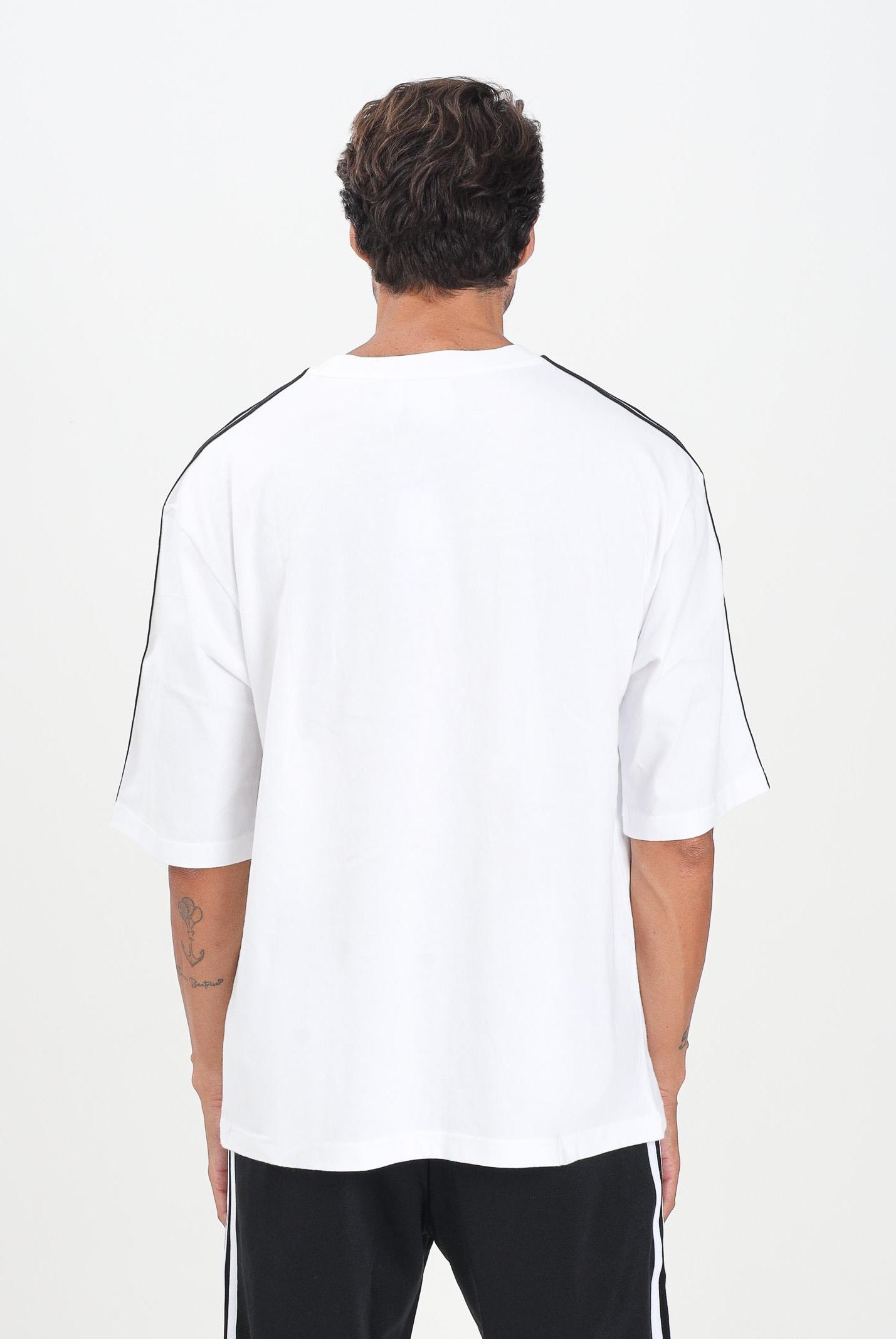 ADIDAS ORIGINALS T-shirt a manica corta Adicolor Oversized bianca da uomo IZ2474 . ADIDAS ORIGINALS
