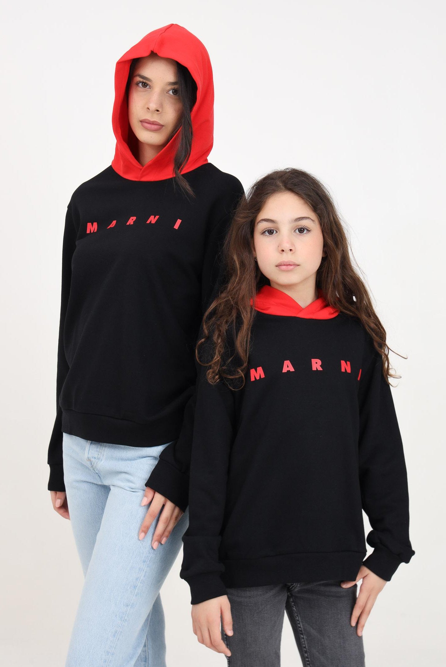 Felpa nera per donna e bambina con cappuccio e logo M01222M00NF 0M900 MARNI
