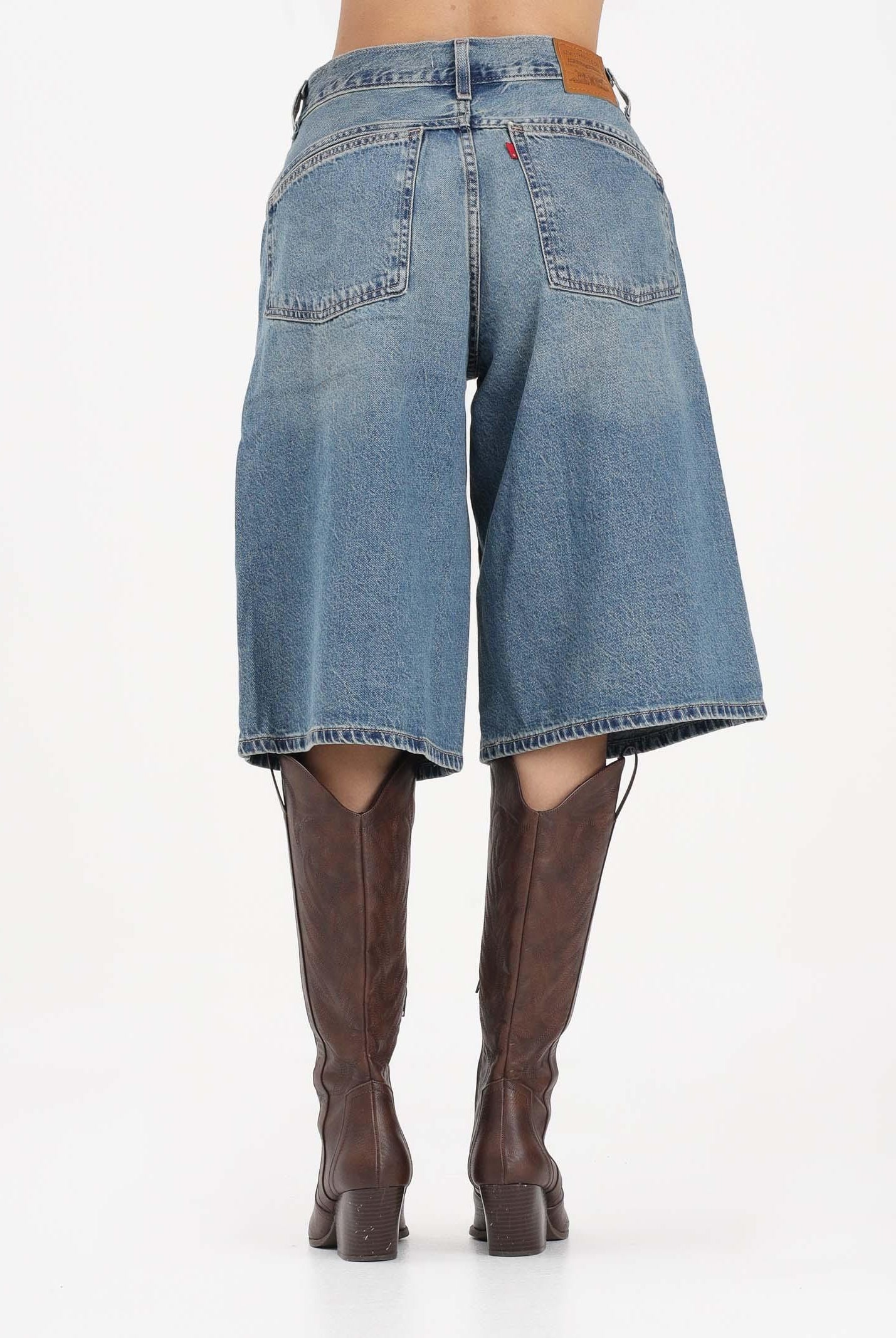 LEVI'S Bermuda in denim medio da donna 005DT-0002 . LEVI'S®