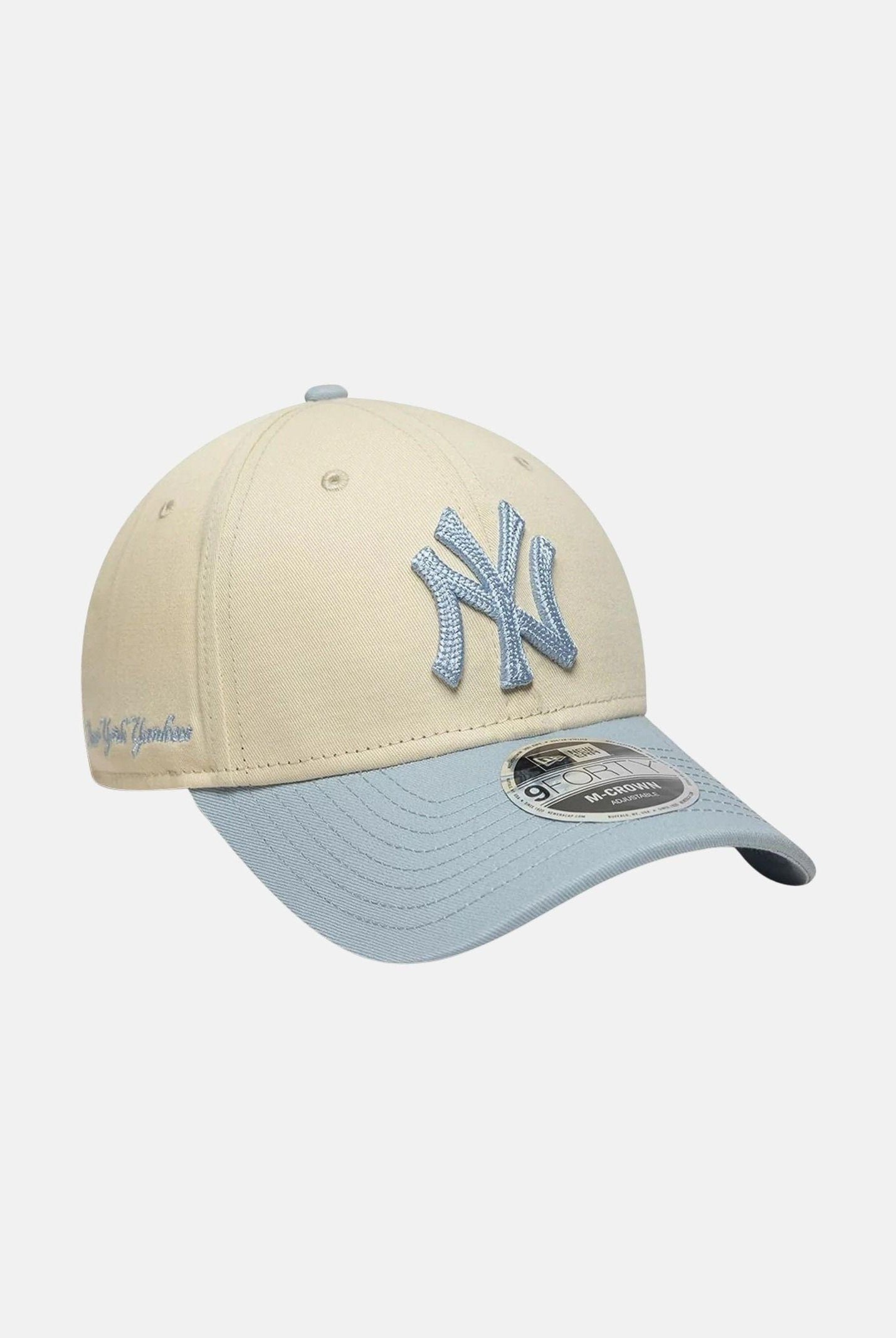 NEW ERA Cappello con visiera MLB Side Script New York Yankees 9FORTY M-Crown beige e azzurro per uomo e donna 60856248 . NEW ERA
