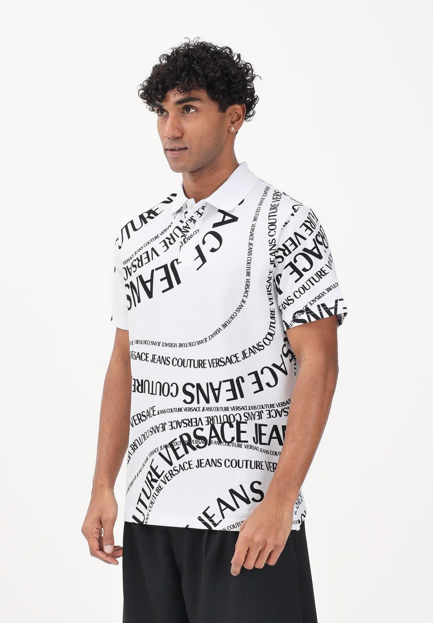 VERSACE JEANS COUTURE Polo a manica corta bianca da uomo con stampa Logomania 80GAG6R0JS556 L02 VERSACE JEANS COUTURE