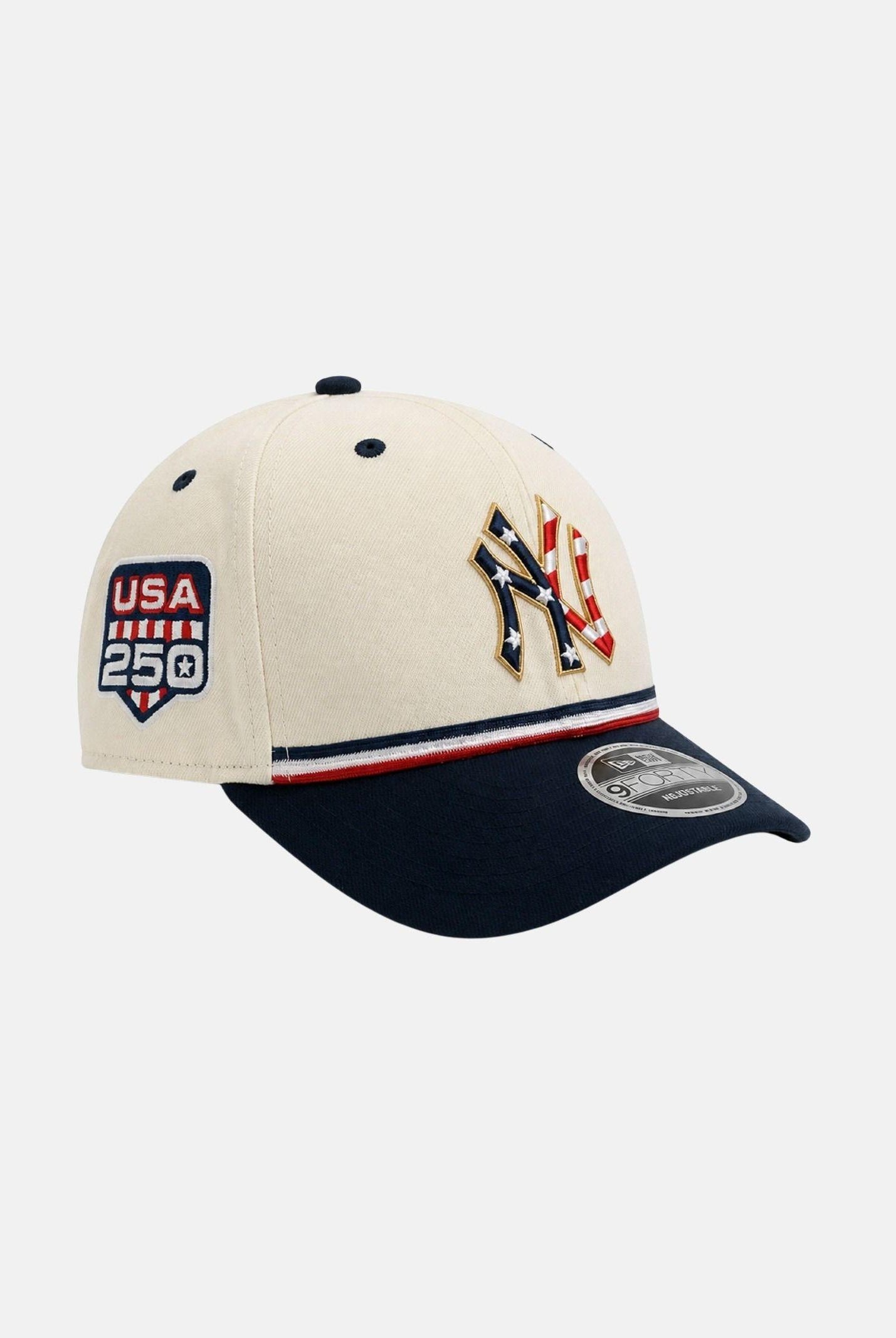 NEW ERA cappello con visiera New York Yankees MLB USA 250 9FORTY M-Crown Bright Blue blu beige da uomo e donna 60866724 . NEW ERA