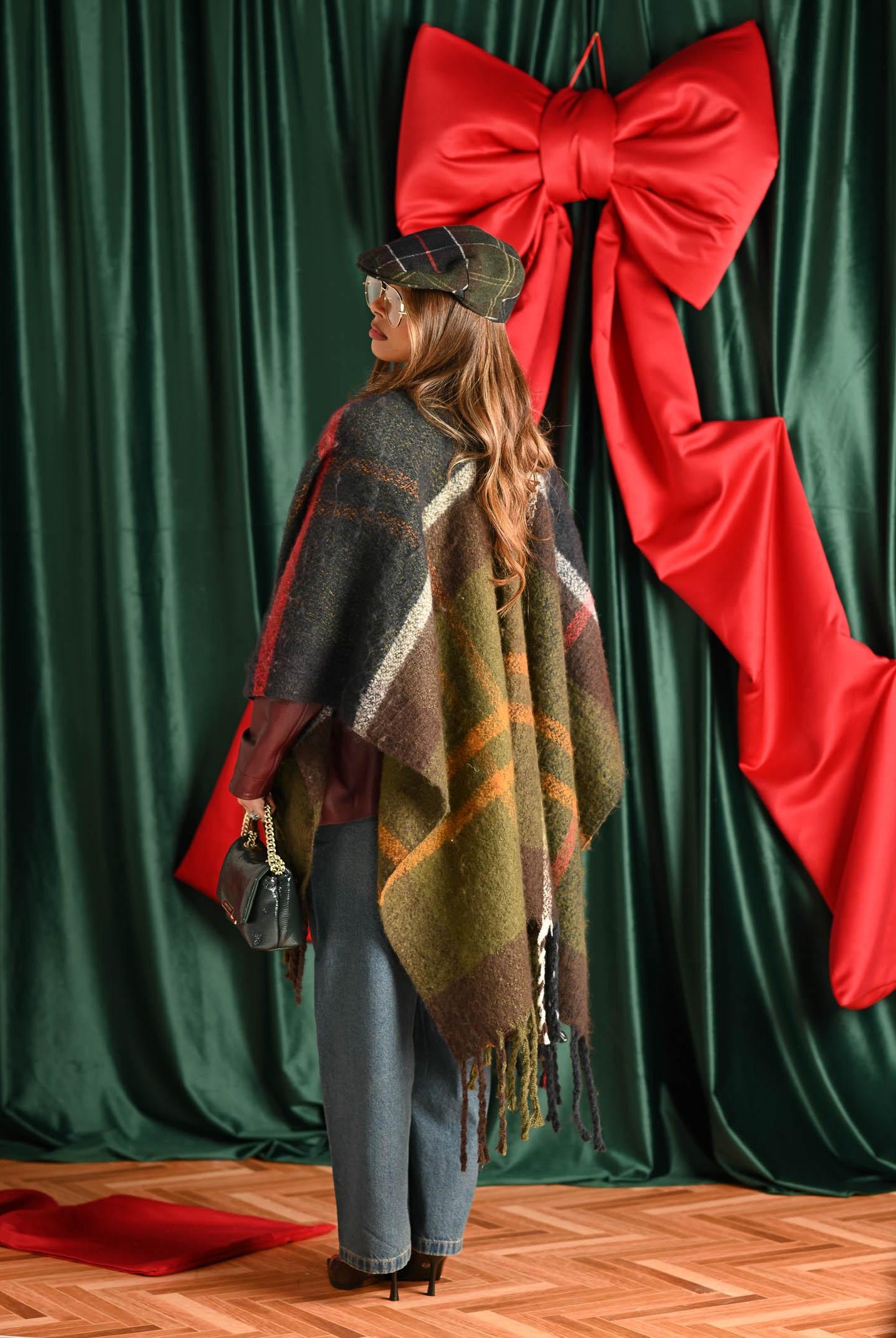 BARBOUR Mantella ISLA BOUCLE SERAPE tartan da donna 252MLSC0353 TN12 BARBOUR