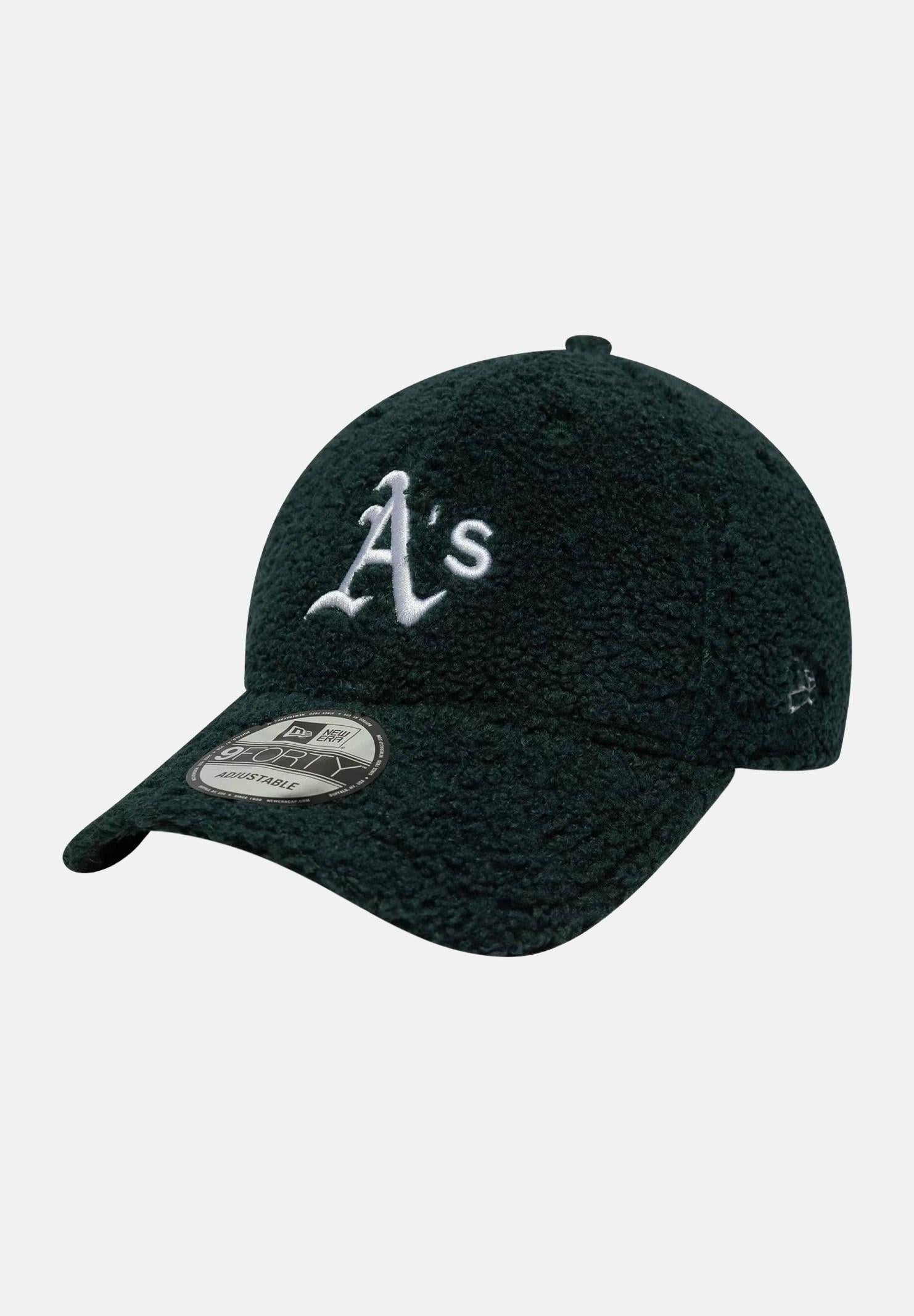 NEW ERA Cappello con visiera Oakland Athletics MLB Winter Borg 9FORTY verde scuro per uomo e donna 60759018 . NEW ERA