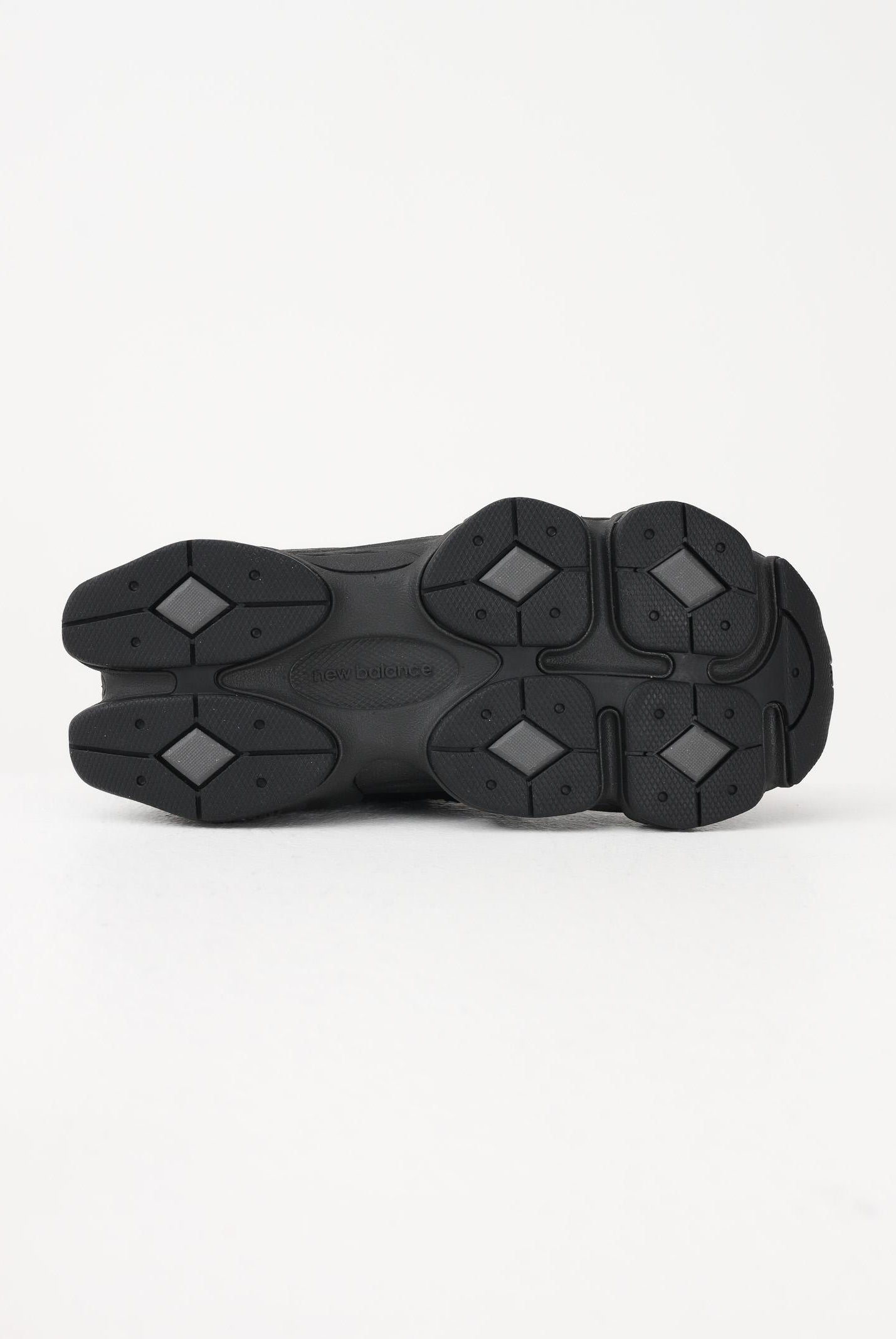 NEW BALANCE Sneakers 9060 Lace nere per bambino e bambina P9060662 . NEW BALANCE