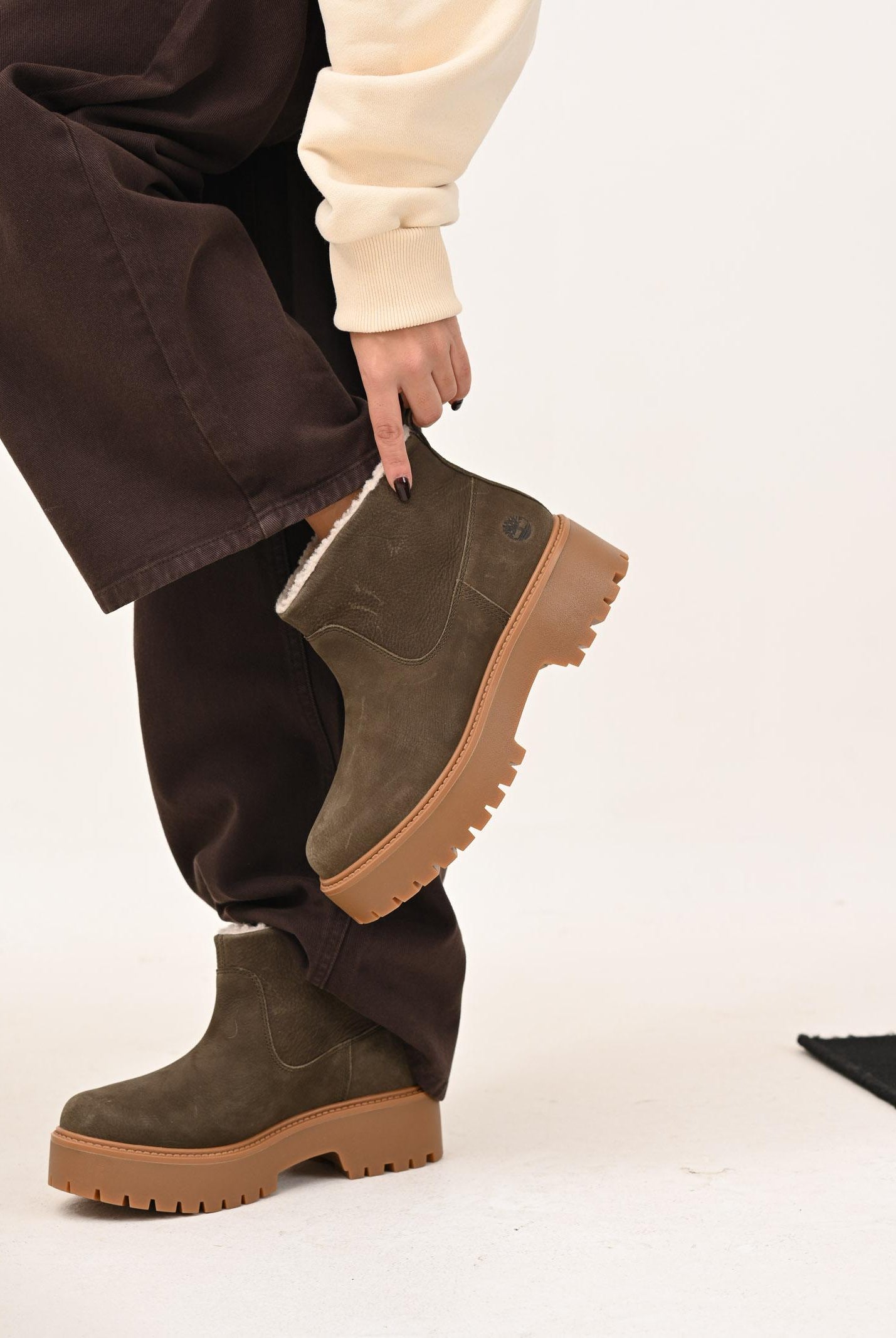 TIMBERLAND Stivaletti foderati con Plateau Stone Street marroni da donna TB0A283GW011 . TIMBERLAND