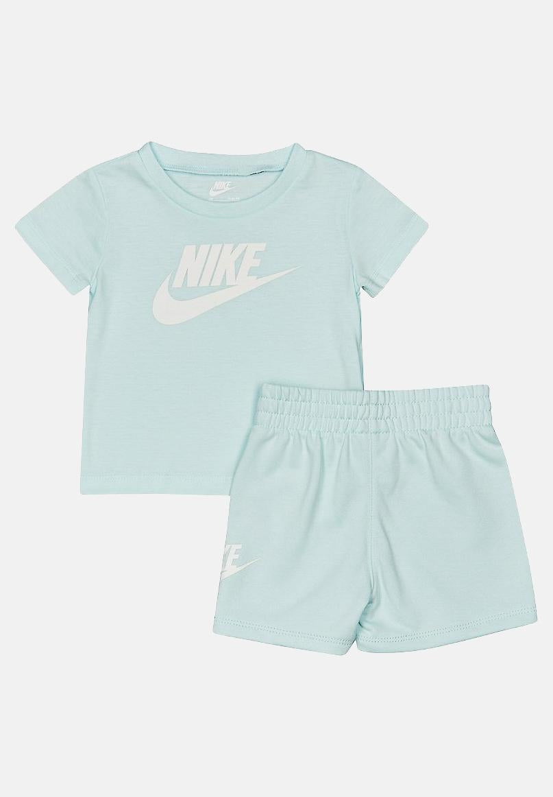 NIKE Completino CLUB TEE verde acqua da bambina con stampa logo 86L596 G25 NIKE