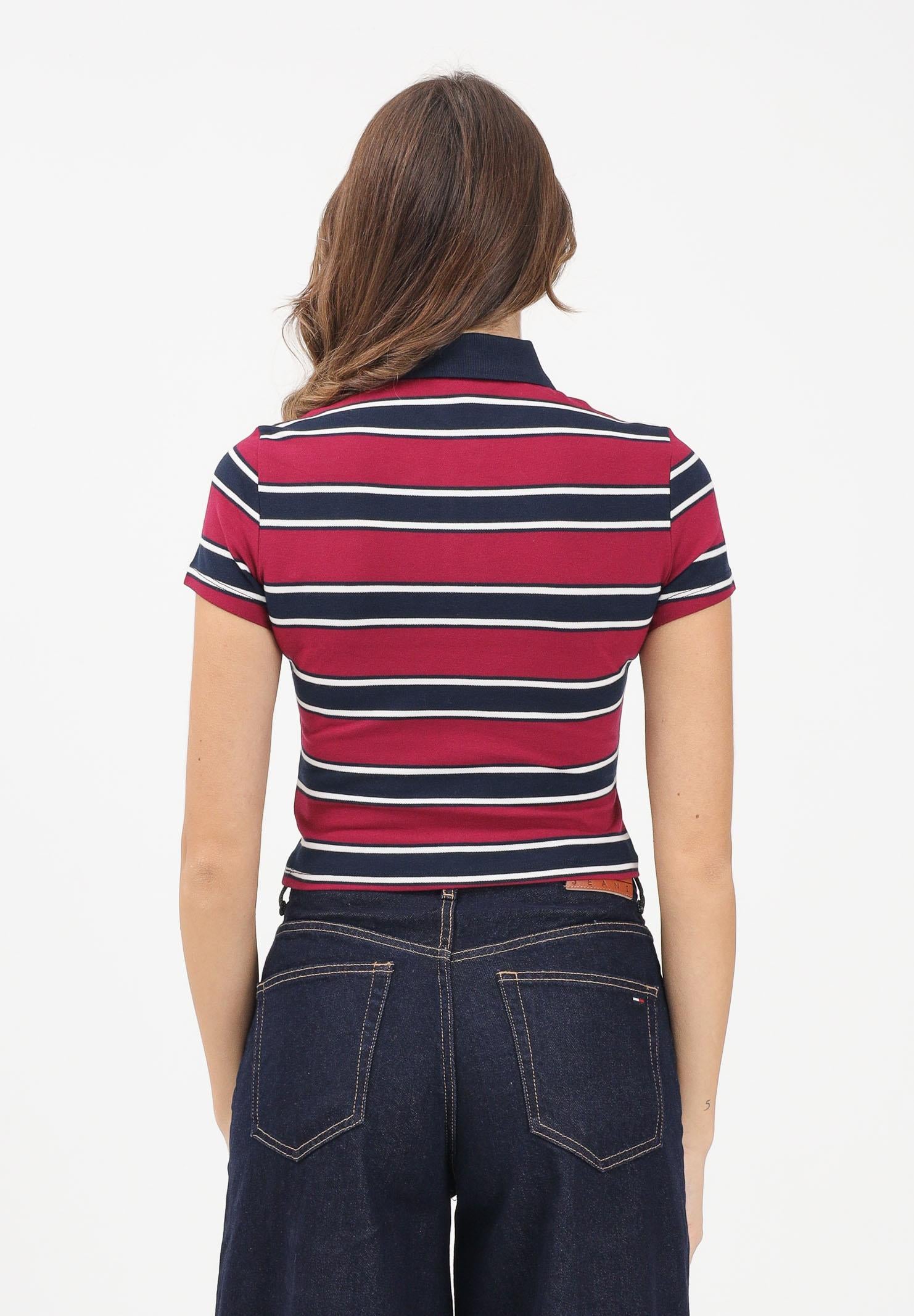TOMMY JEANS Polo a manica corta bordeaux e blu da donna caratterizzata da una fantasia a righe orizzontali DW0DW21931 0E3 TOMMY JEANS