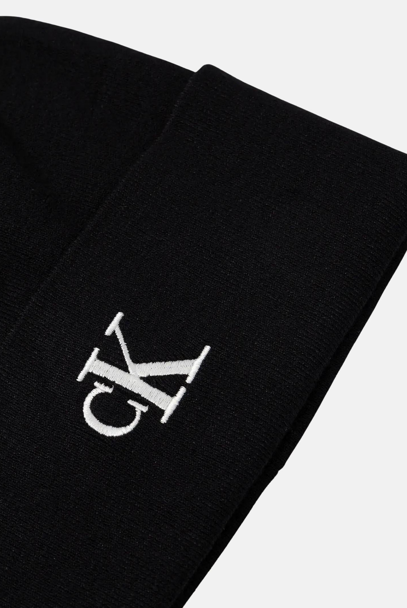 CALVIN KLEIN Berretto nero per uomo e donna con logo LV04D8020G UB1 CALVIN KLEIN