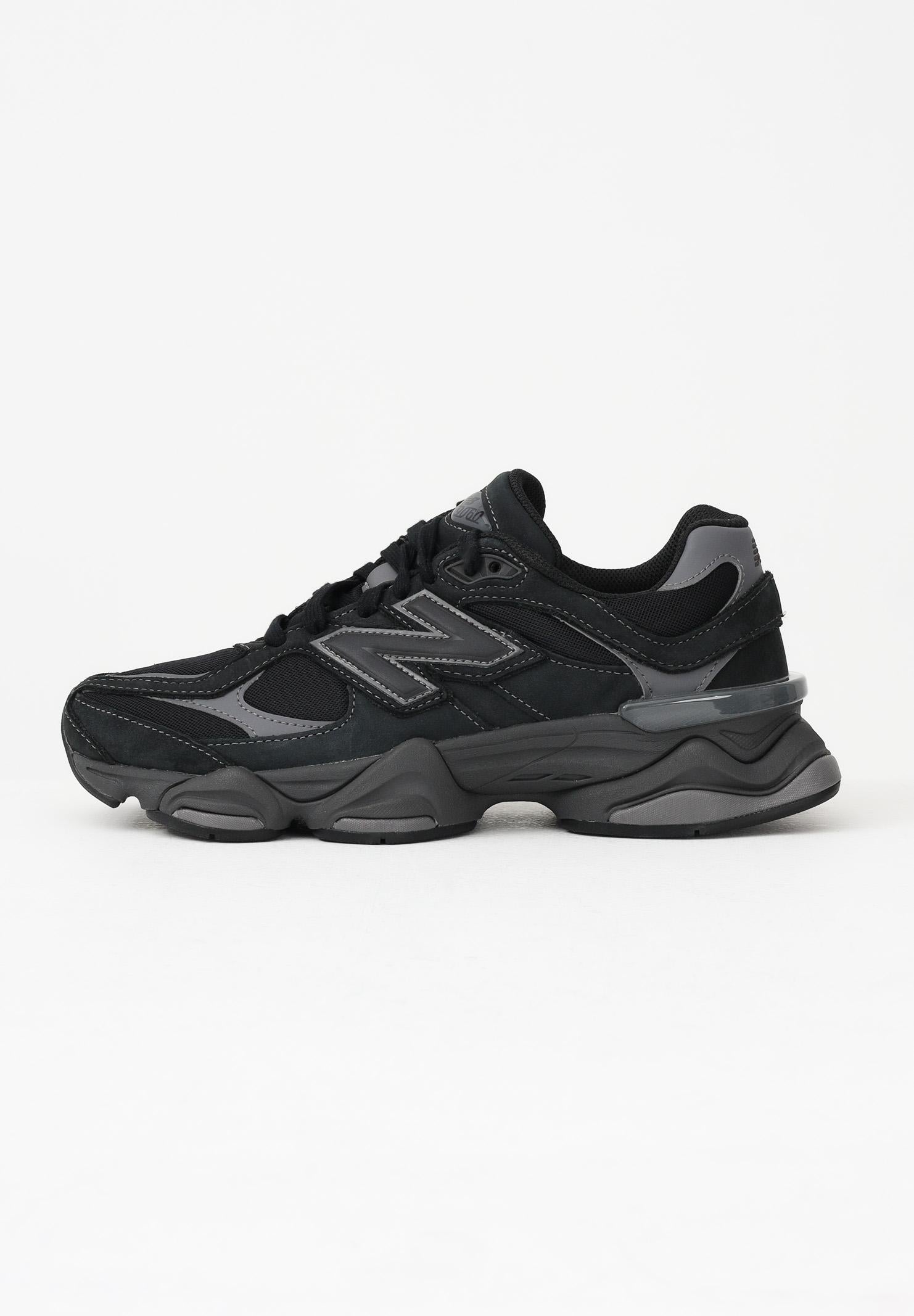 NEW BALANCE Sneakers 9060 nere da uomo U906079E . NEW BALANCE
