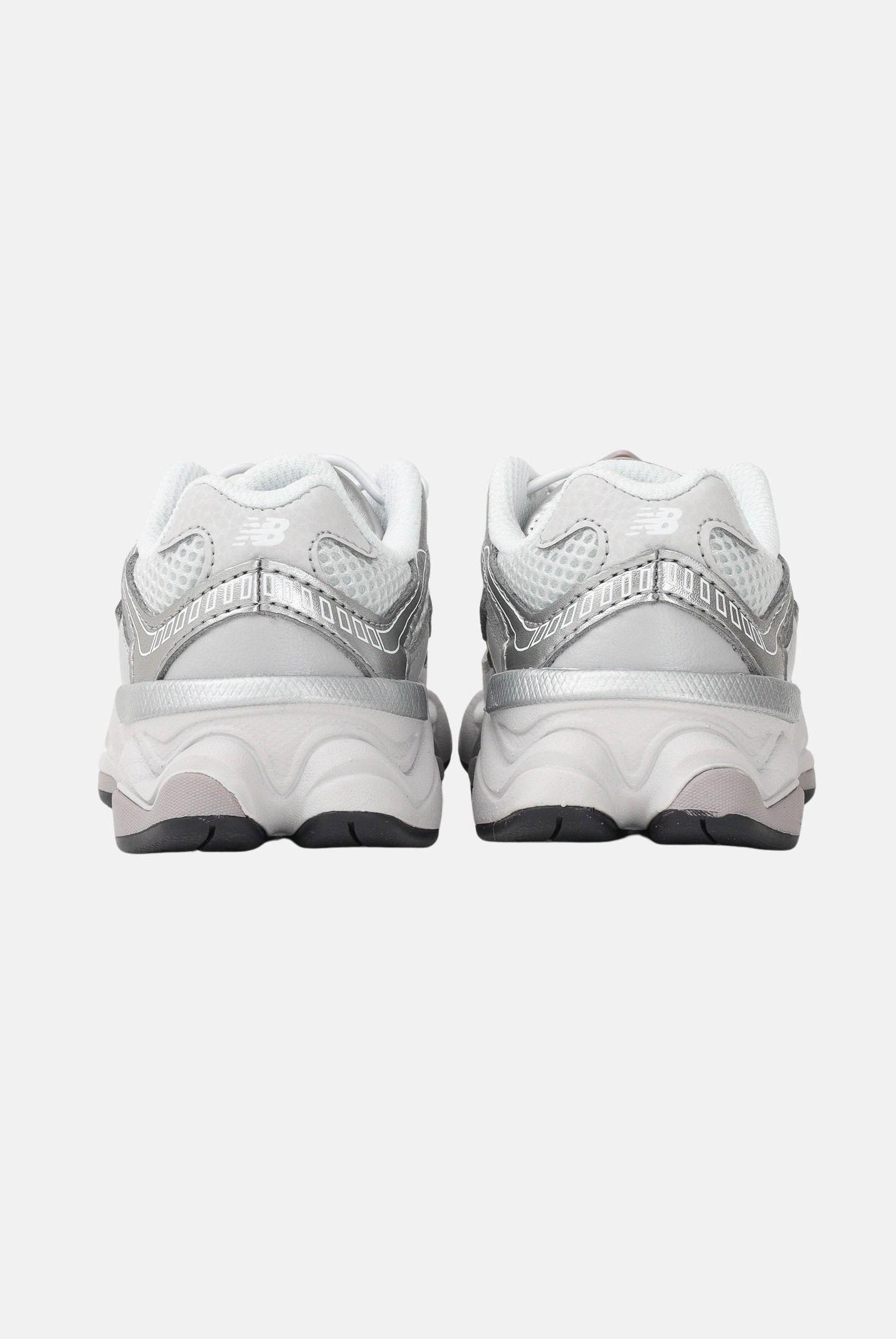 NEW BALANCE Sneakers 9060 argento da neonato I90606FB . NEW BALANCE