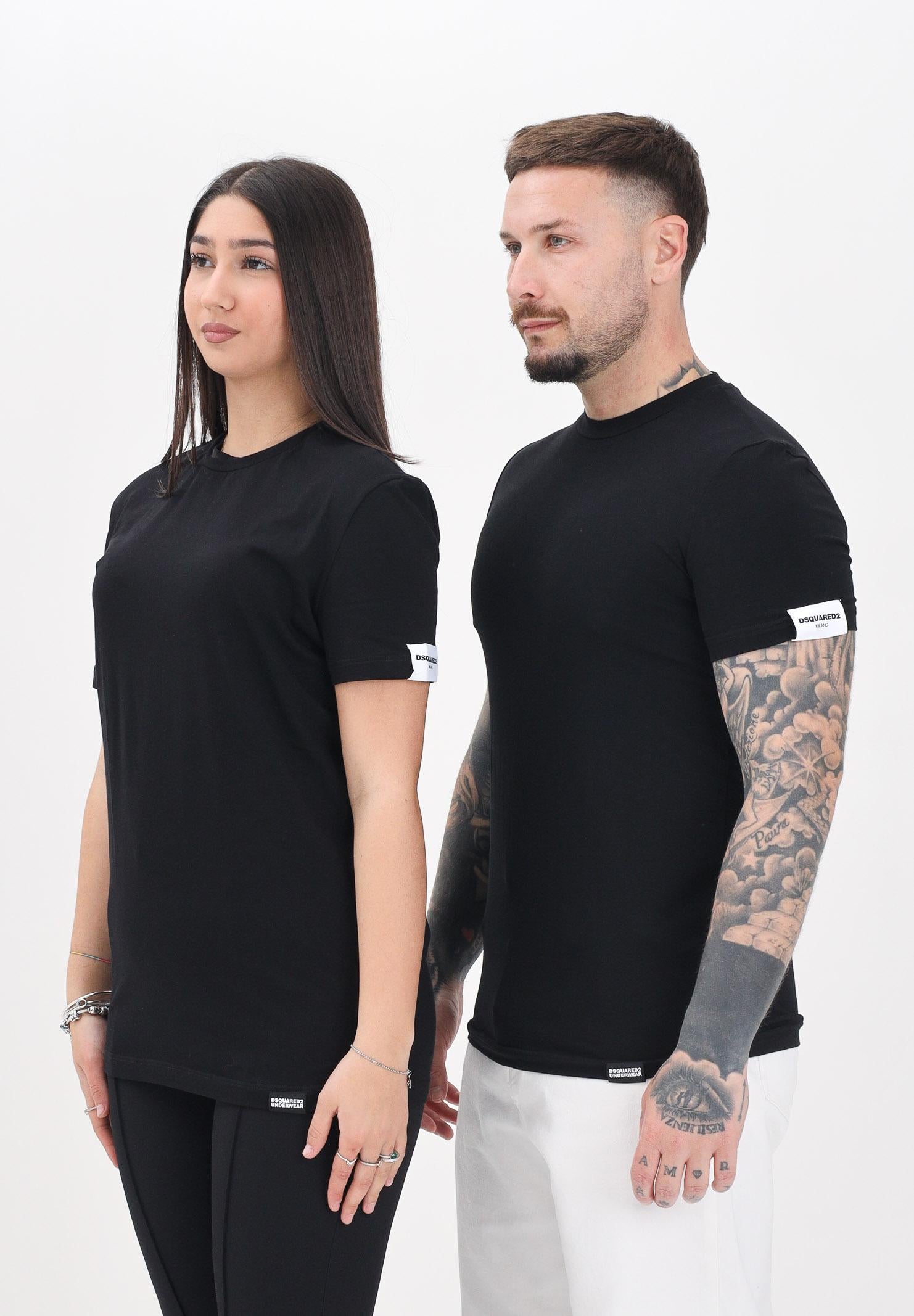 DSQUARED2 T-shirt a manica corta nera per uomo e donna con patch logo D9M205720 001 DSQUARED2