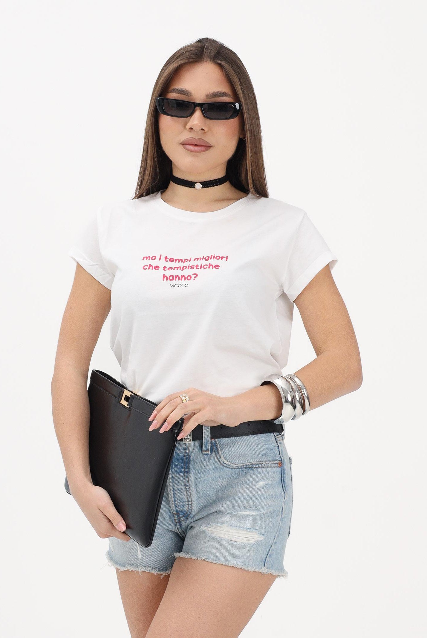 VICOLO T-shirt a manica corta bianca da donna con stampa "Ma i tempi migliori che tempistiche hanno?" RAB0699 02 VICOLO