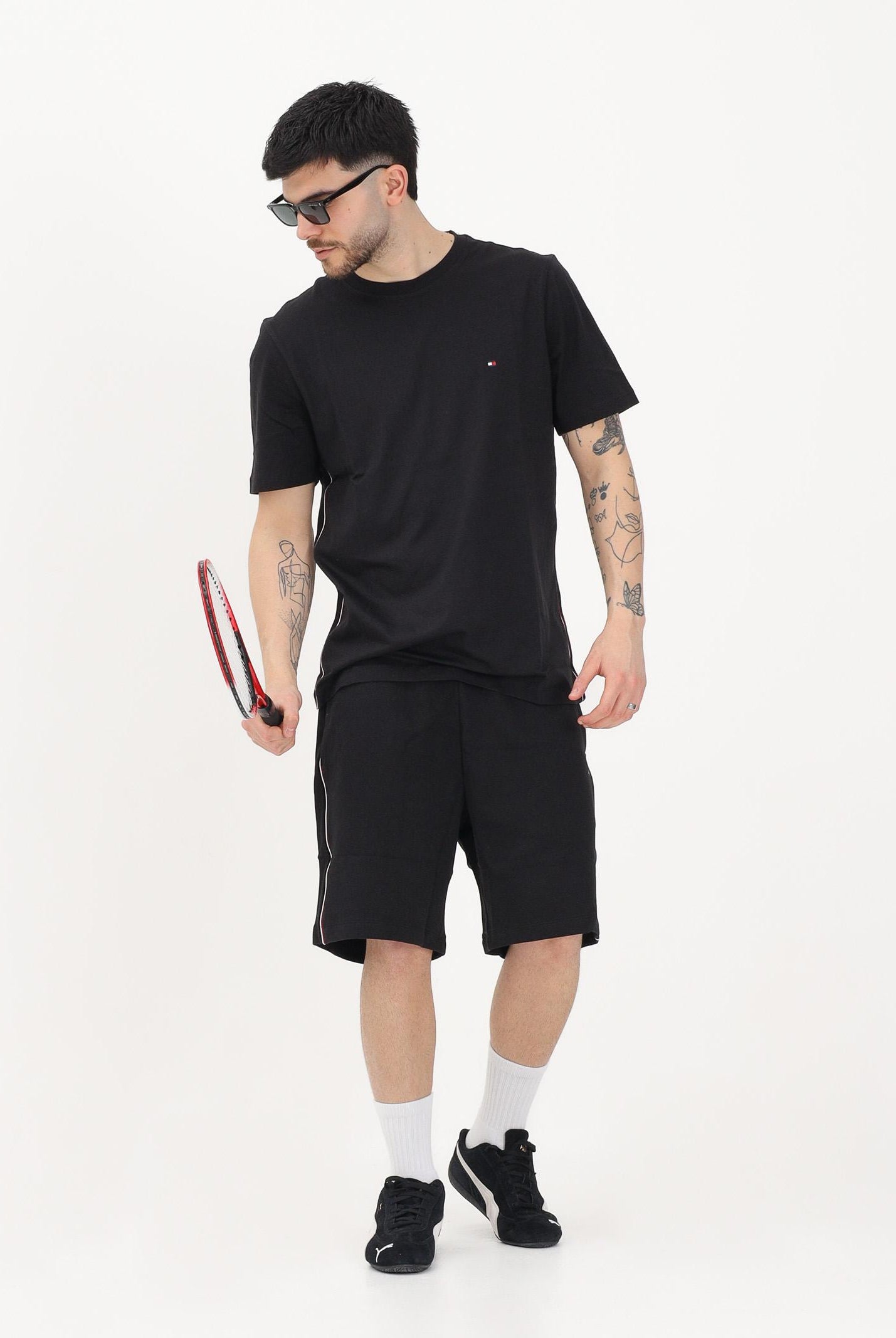TOMMY HILFIGER Shorts sportivo nero da uomo con banda laterale logata MW0MW42883 BDS TOMMY HILFIGER