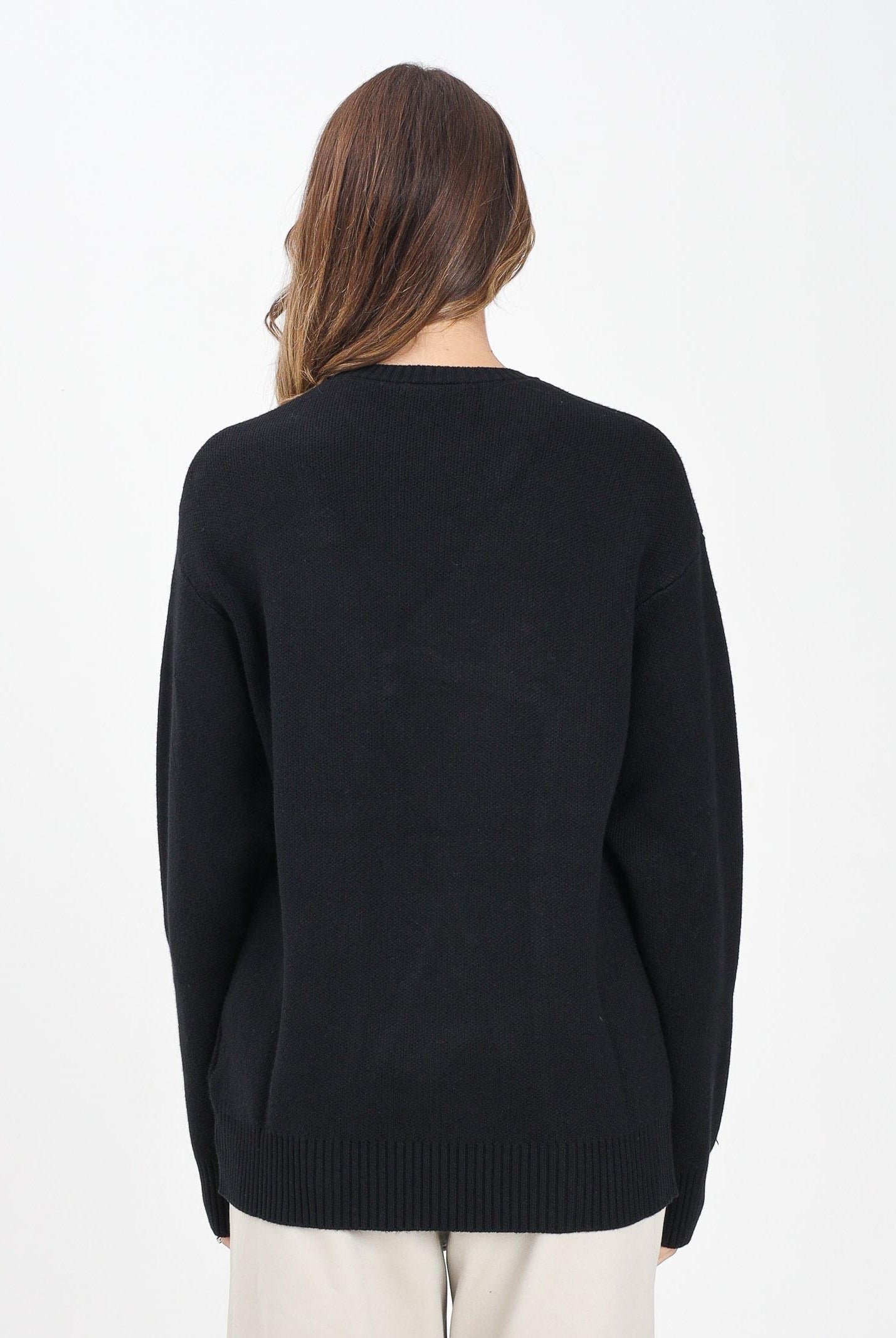 NEW ERA Maglione girocollo Oversized Chicago Bulls NBA Knit nero per uomo e donna 60684339 . NEW ERA