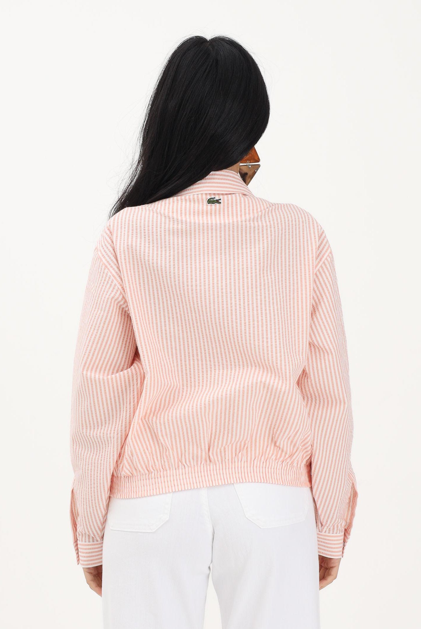 LACOSTE Camicia a manica lunga bianca e salmone da donna a righe in seersucker<BR/> BF1036 RNI LACOSTE