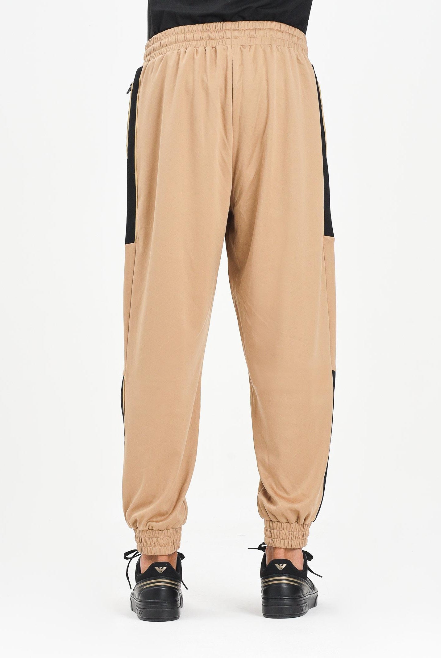 EA7 Pantalone sportivo beige da uomo con bande laterali e logo 7M000622AF17089 U6171 EA7