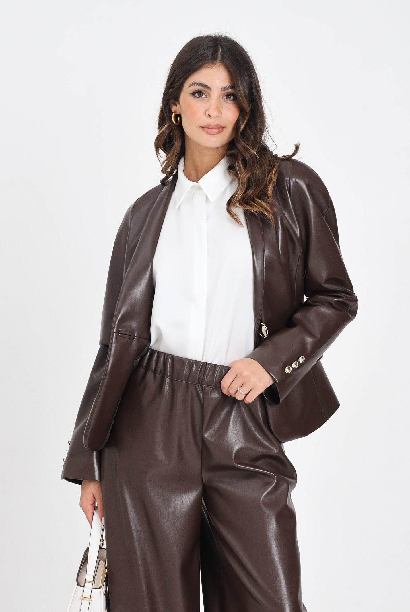 SIMONA CORSELLINI Giacca in eco-pelle color cioccolato da donna A25CPGI00601-C00010 V0746 SIMONA CORSELLINI