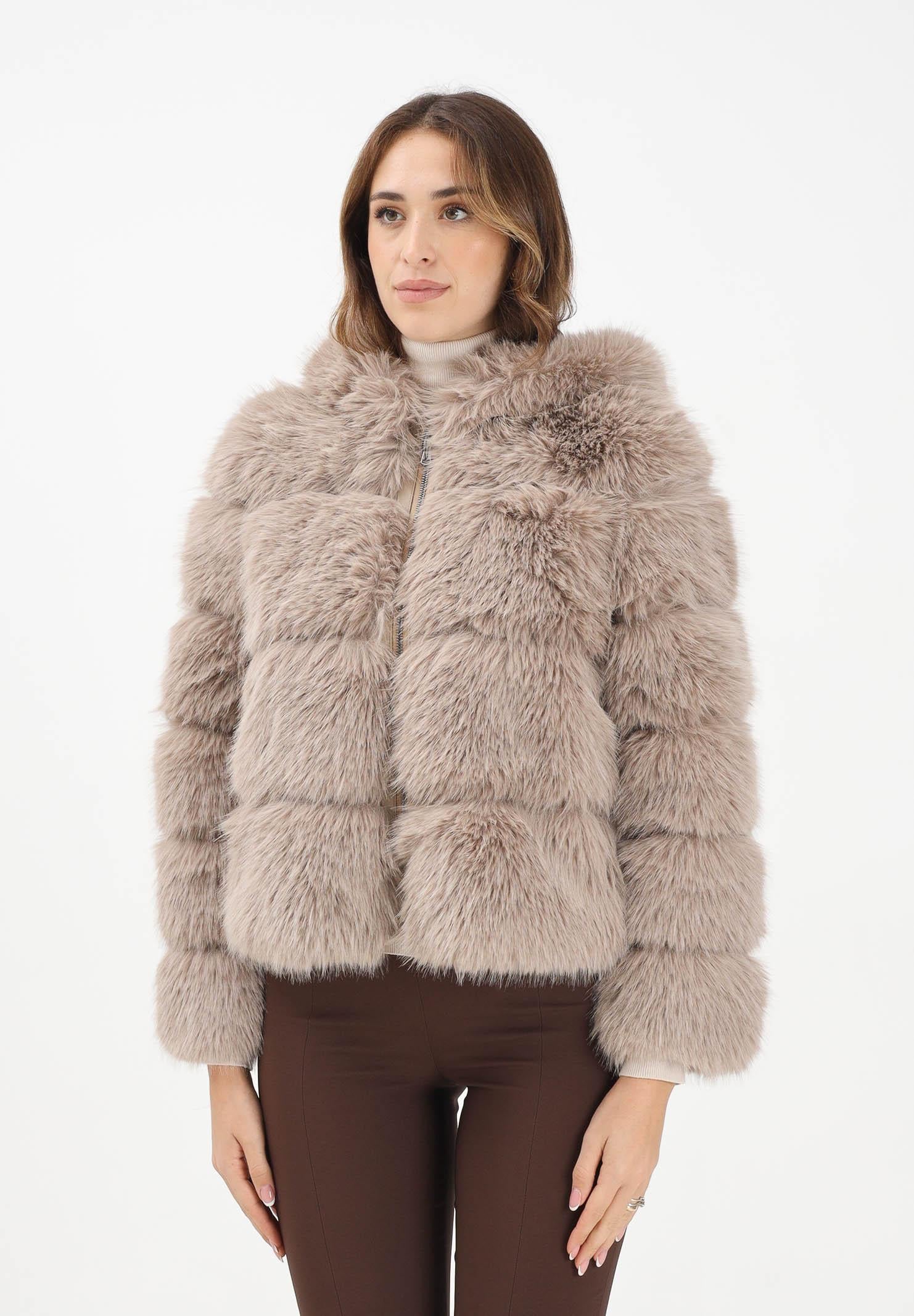 MEHRAN Pelliccia beige da donna con cappuccio 25263NUT NUT MEHRAN