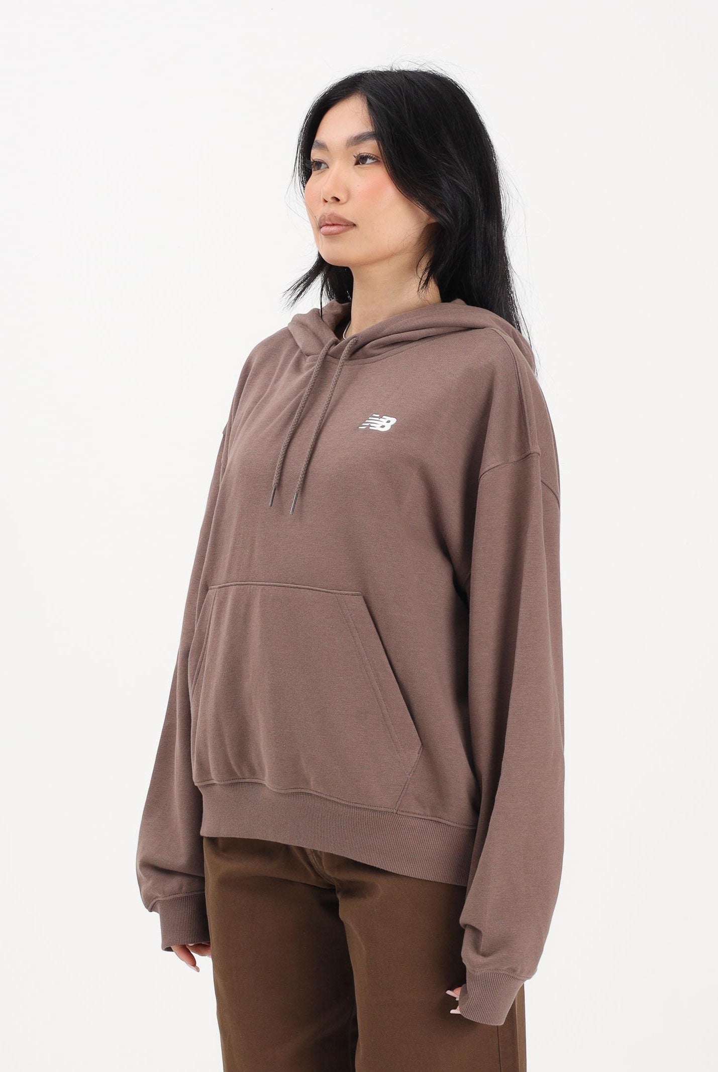 NEW BALANCE Felpa con cappuccio Sport Essentials marrone da donna WT41507ABP . NEW BALANCE