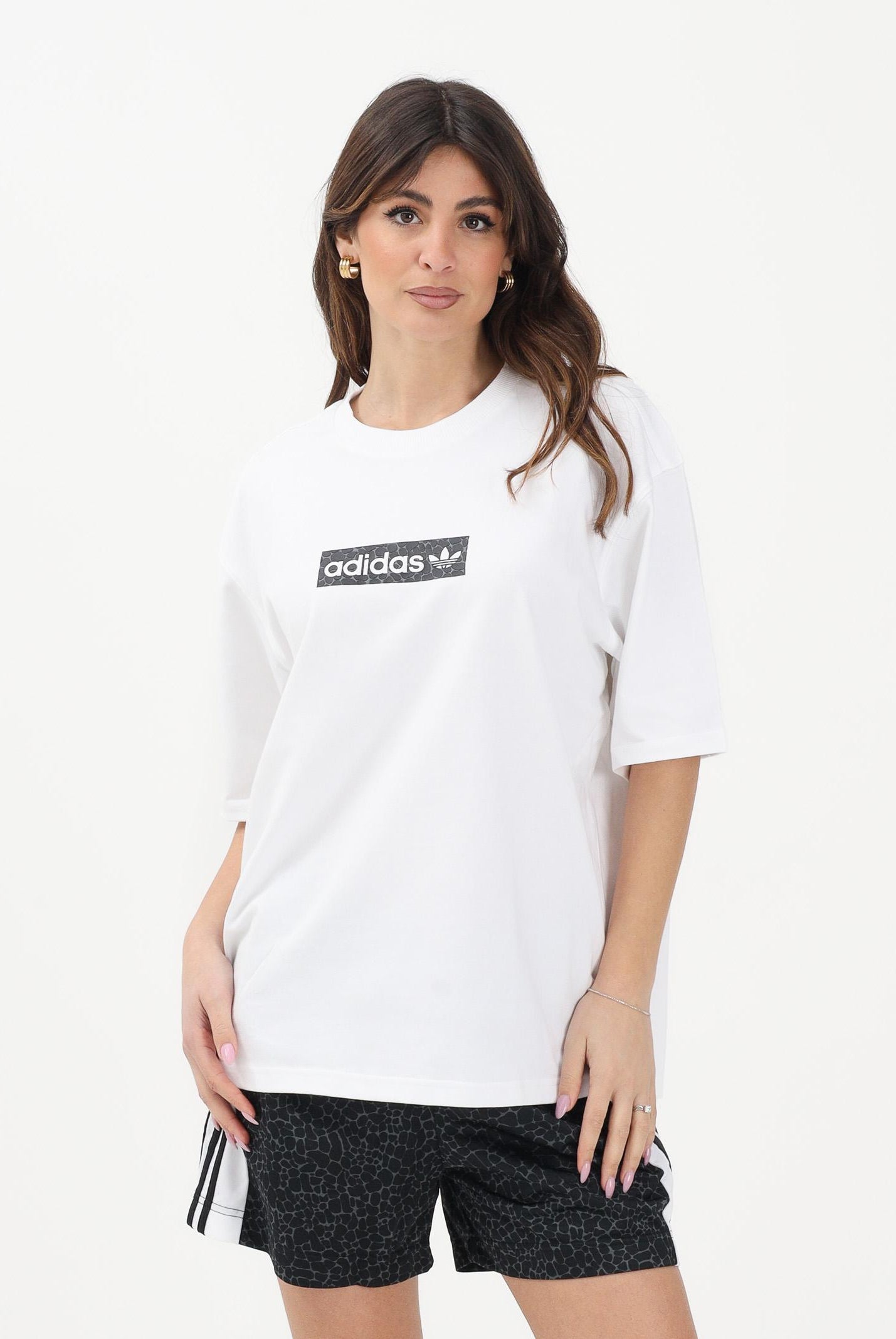 ADIDAS ORIGINALS T-shirt a manica corta AOP bianca da donna KD8812 . ADIDAS ORIGINALS