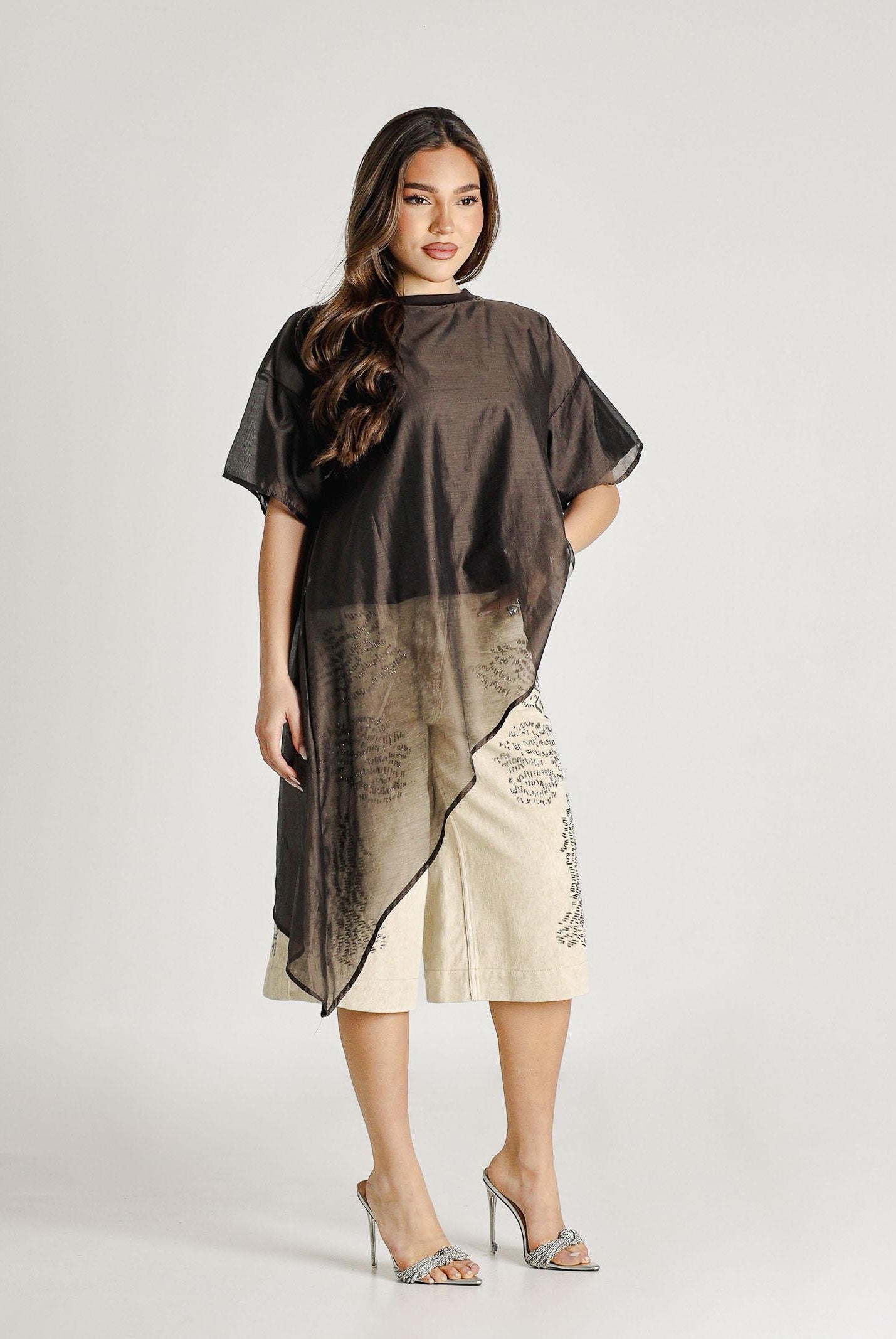 VICOLO T-shirt a manica corta marrone da donna in tessuto velato UAB018 MO VICOLO